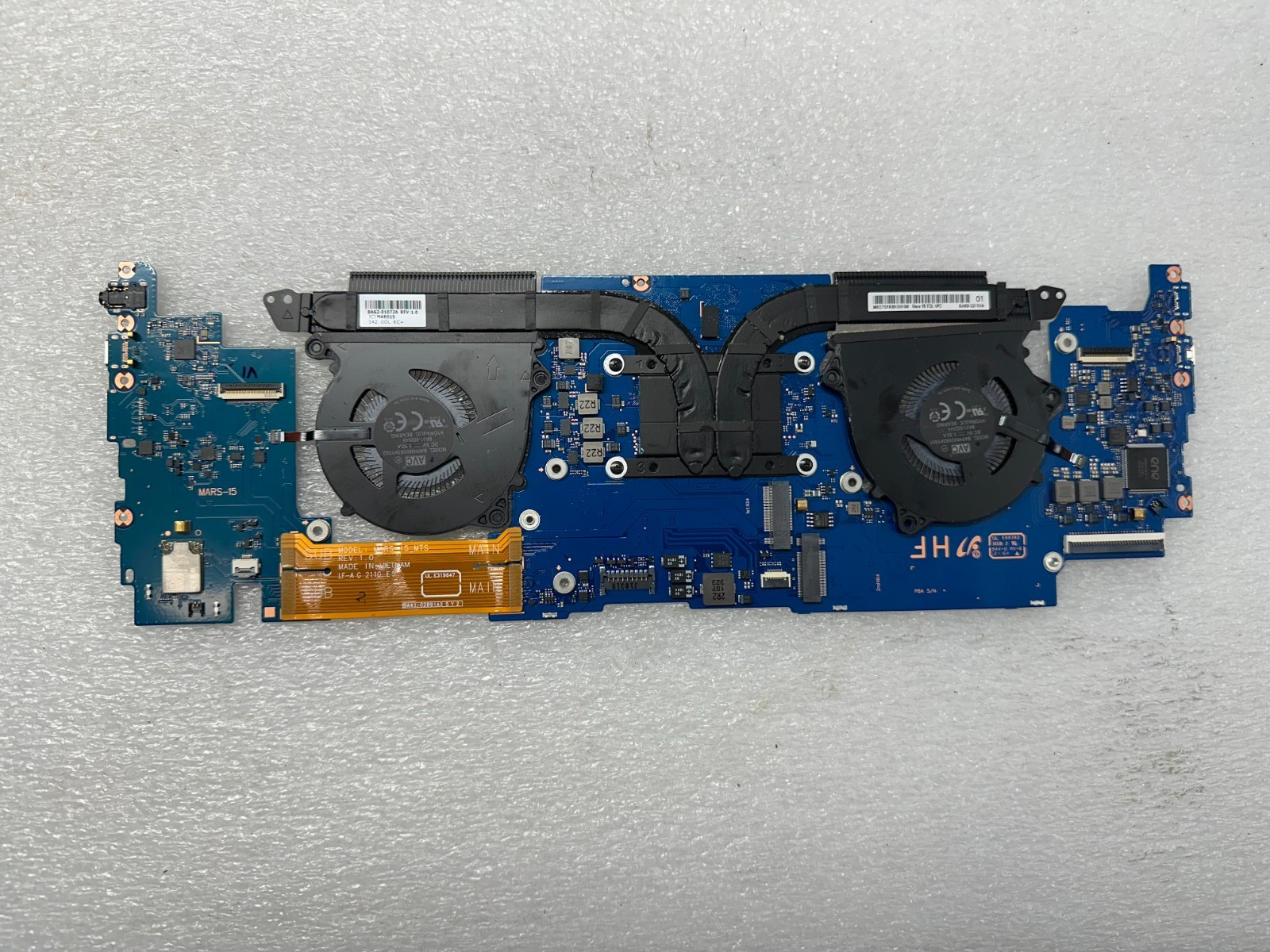 Samsung Galaxy Book Flex NP950QDB i7-1165g7 Motherboard BA92-22190B product photo 1