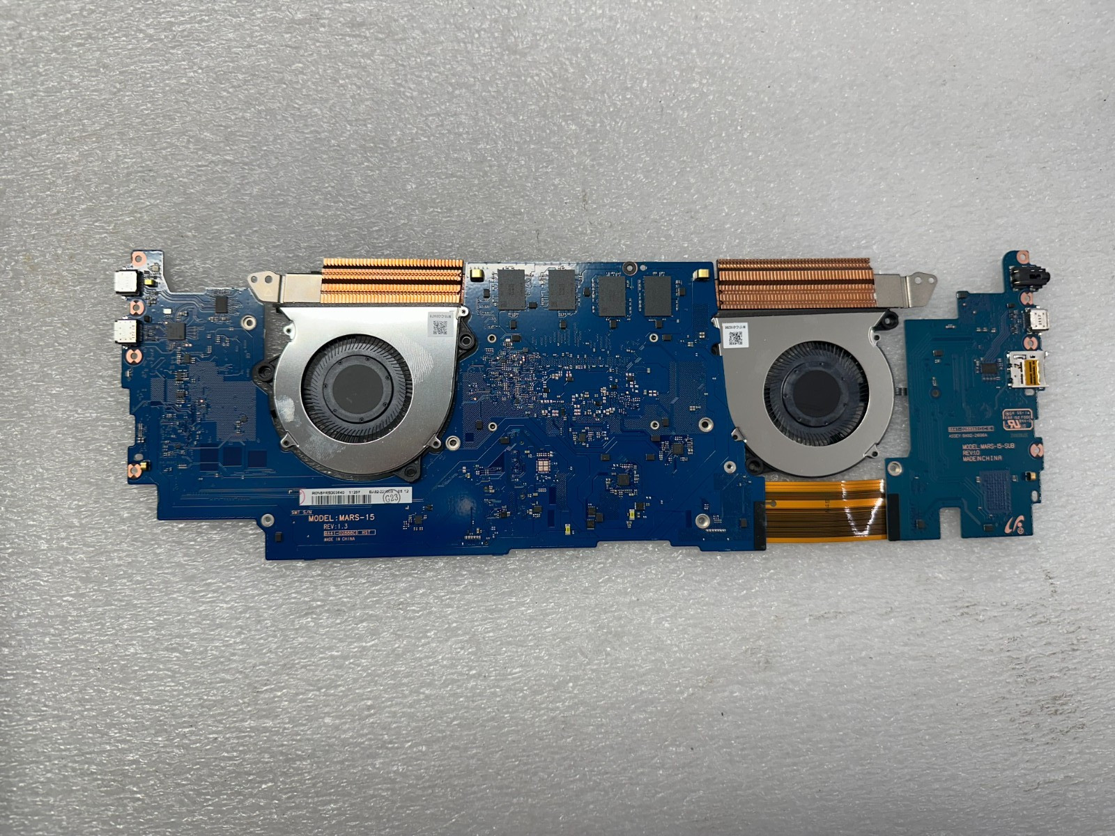 Samsung Galaxy Book Flex NP950QDB i7-1165g7 Motherboard BA92-22190B product photo 2