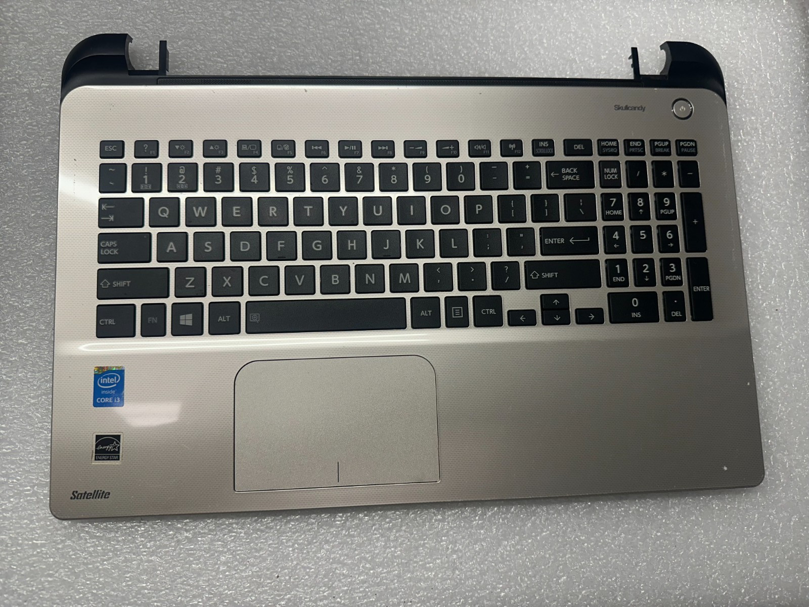 Toshiba Satellite L55-B L55t-B Palmrest touch pad keyboard Power button & more Palmrest Keyboard Assembly product photo 1