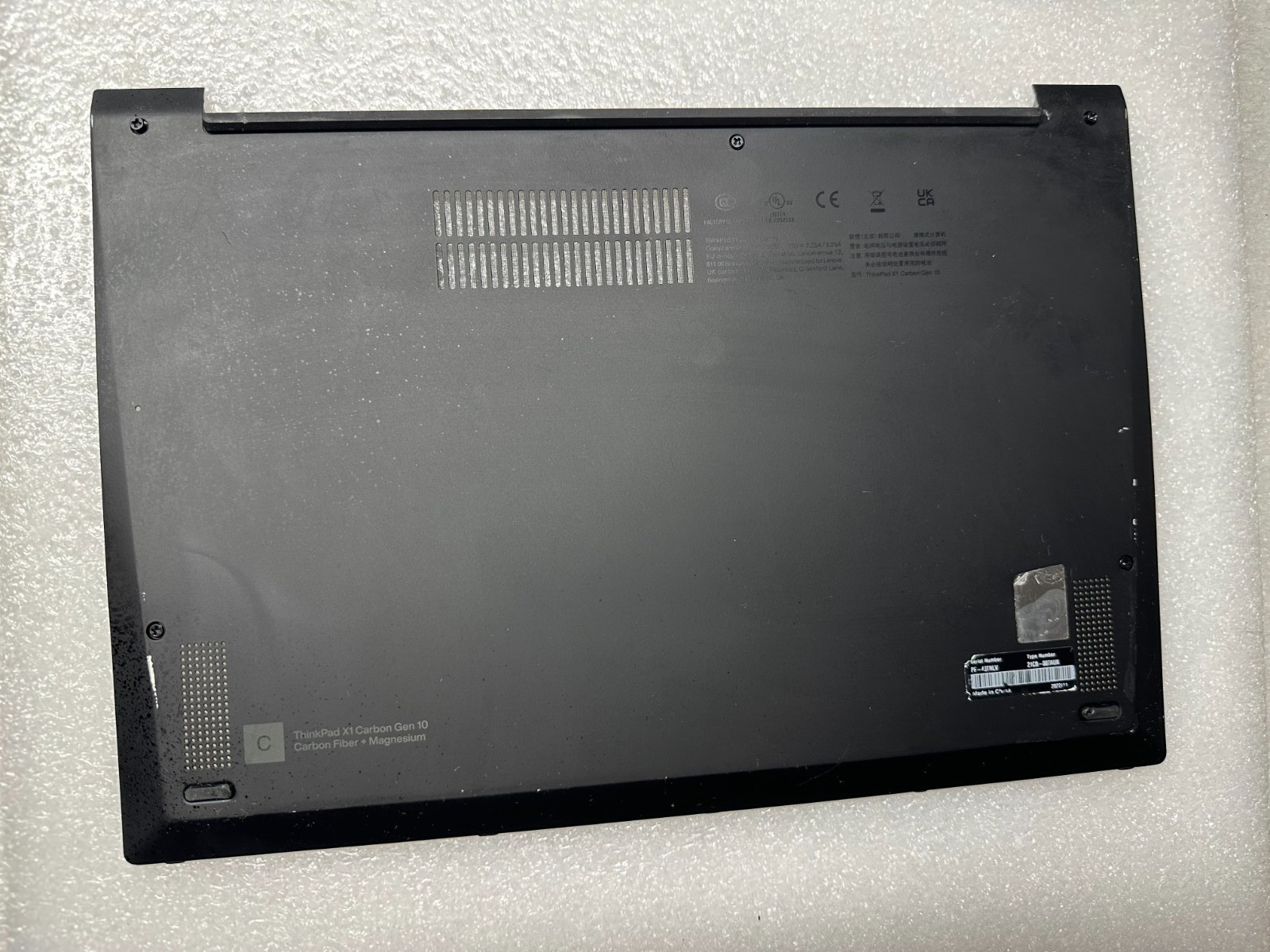 Lenovo Thinkpad X1 Carbon 10th Gen bottom base case cover enclosure 5M11J01013 Bottom Base Cover product photo 1