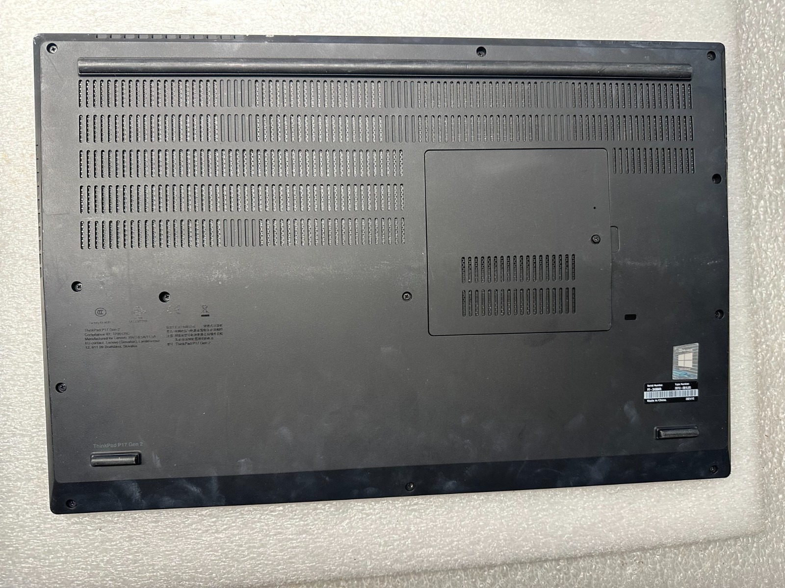 Lenovo Thinkpad P17 Gen 2 bottom base case cover enclosure 5CB0Z69411 Bottom Base Cover product photo 1