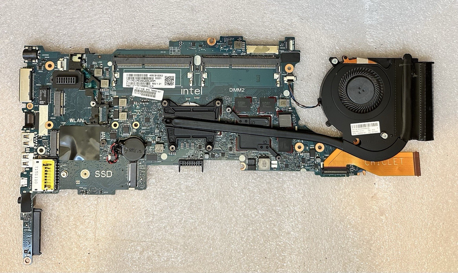 HP ZBook 15u G2 MOTHERBOARD Intel Core i7-5500u 2.4GHz 796890-601, Heatsink/Fan Processor product photo 1