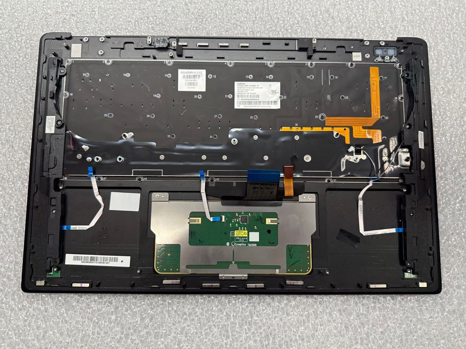 HP Omen Pro 15 Mobile Workstation Palmrest touch pad keyboard 808331-001 Palmrest Keyboard Assembly product photo 2