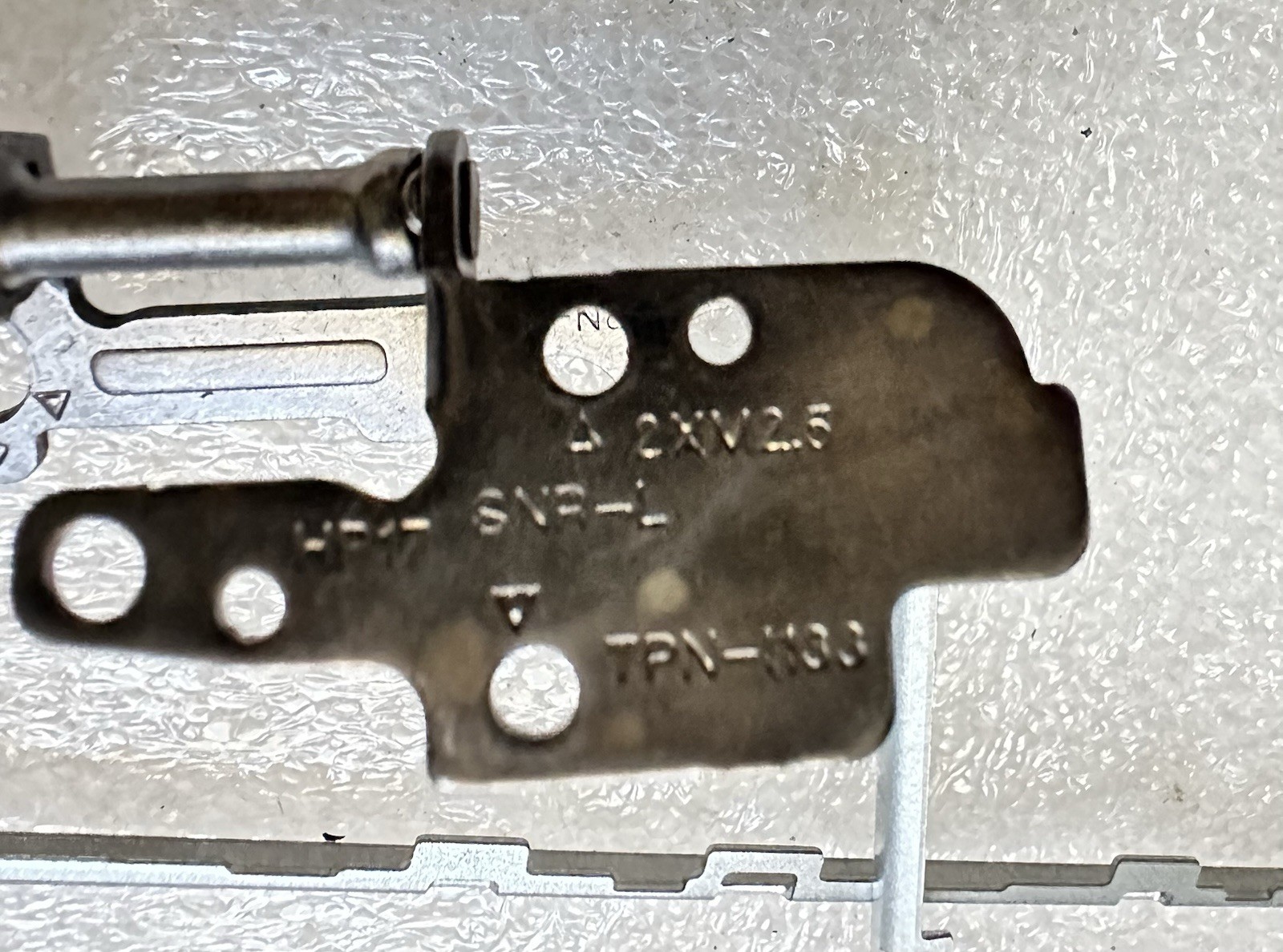 HP 17-BY Laptop Hinges R & L TPN-l133 LCD Hinge Set product photo 2