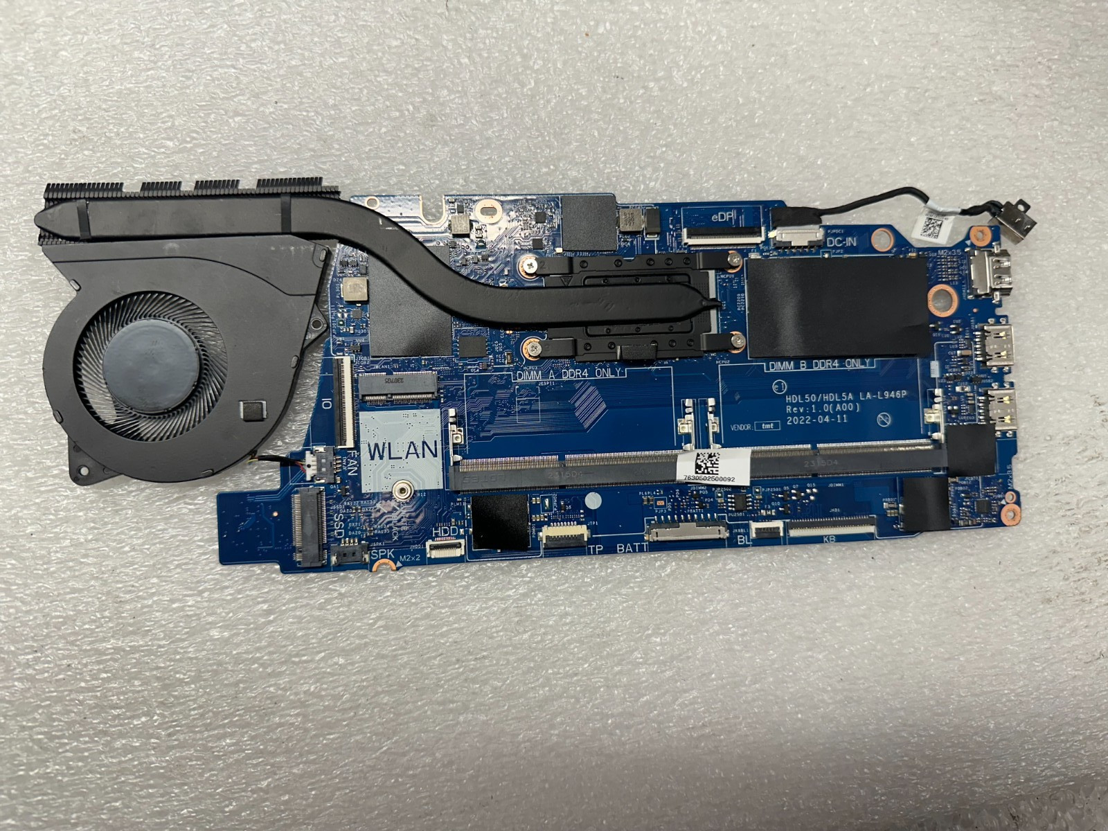 Dell Vostro 3520 i5-1235u Motherboard 4KDPM product photo 1