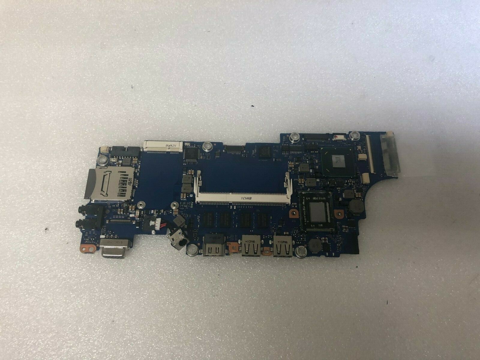 Toshiba Portege Z835-ST6N03 i7-2677m laptop motherboard product photo 1
