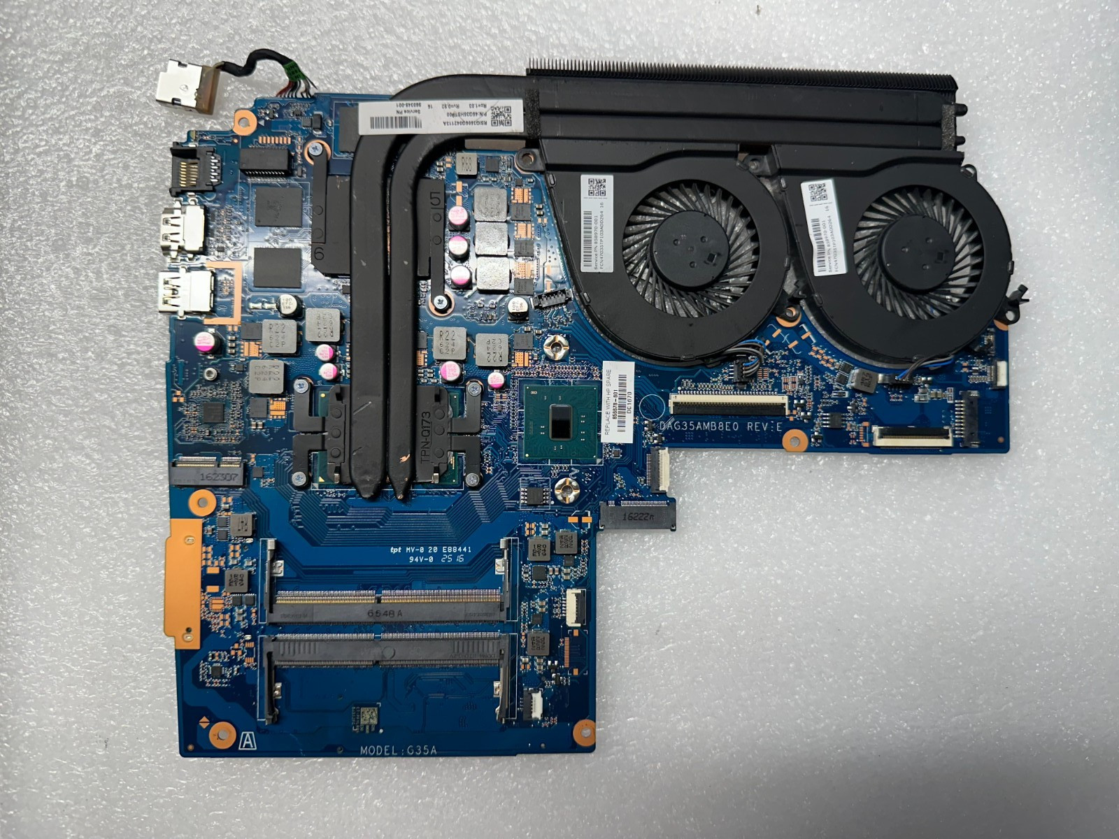 HP Omen 15-ax033dx 960M 4GB i7-6700HQ Motherboard 856678-601 product photo 1