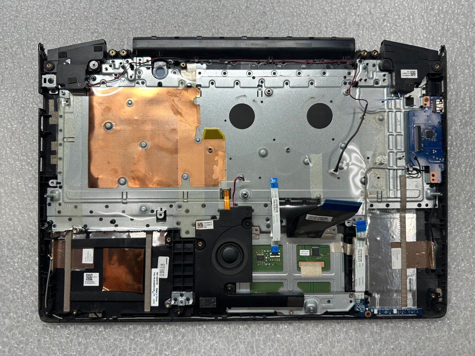 Lenovo Y700-15isk palmrest touch pad keyboard c cover top cover ap0zf000900 Palmrest Keyboard Assembly product photo 2