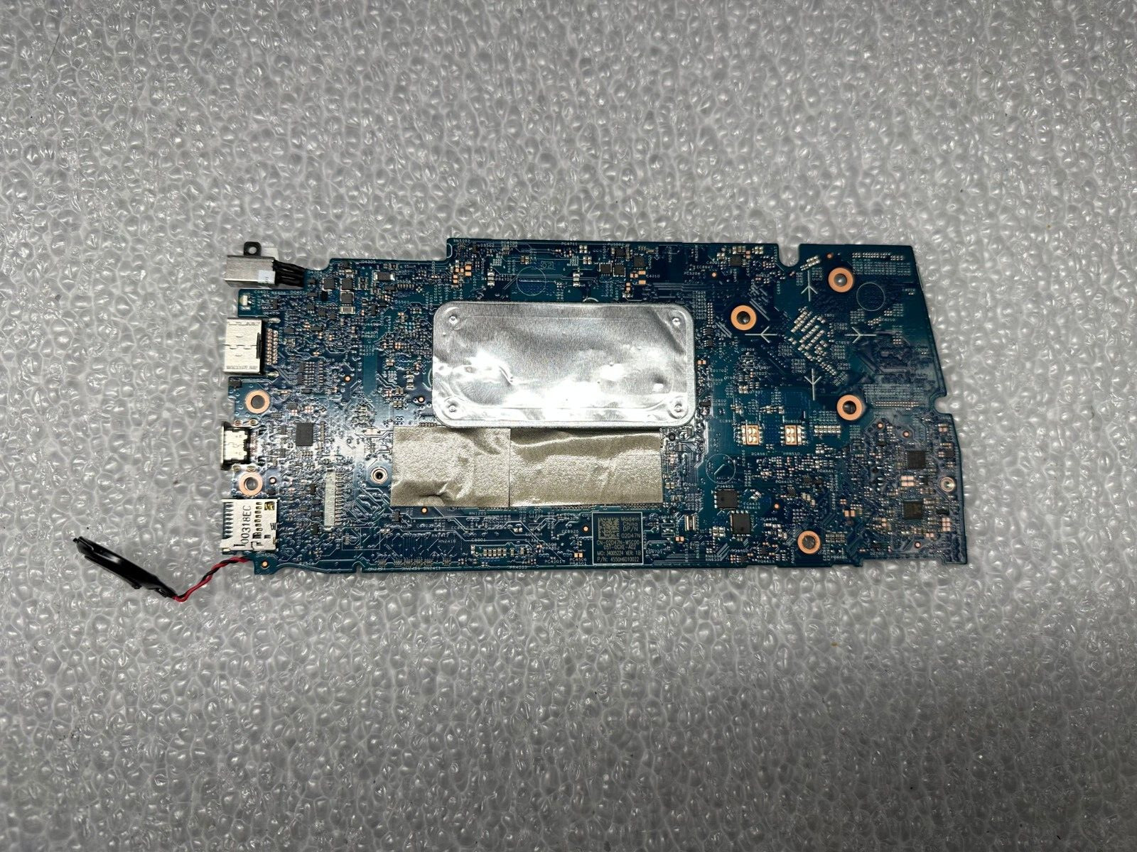Dell Latitude 3301 Intel i3-8145U 2.1GHz Motherboard 4GB N94G2 2D47N Processor product photo 2