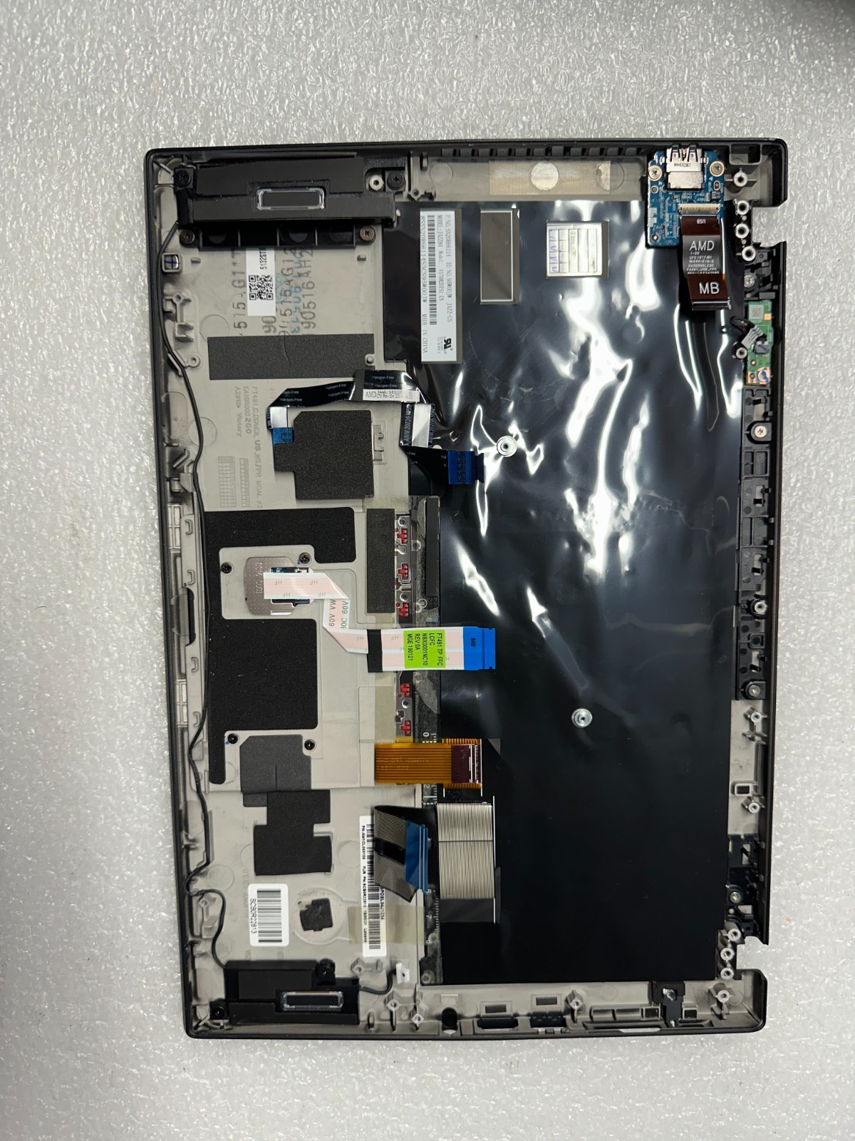 Lenovo Thinkpad T495s 14in palmrest touch pad keyboard 5M11A08626 Palmrest Keyboard Assembly product photo 2