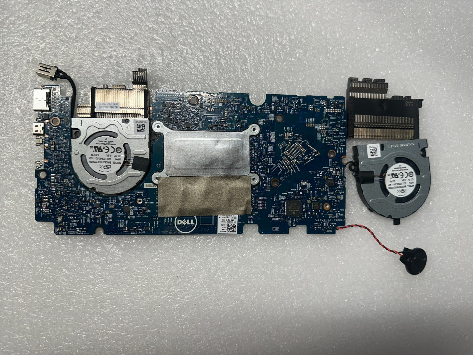 Dell Latitude 3320 i3-1115G4 Motherboard 4X4RG product photo 2