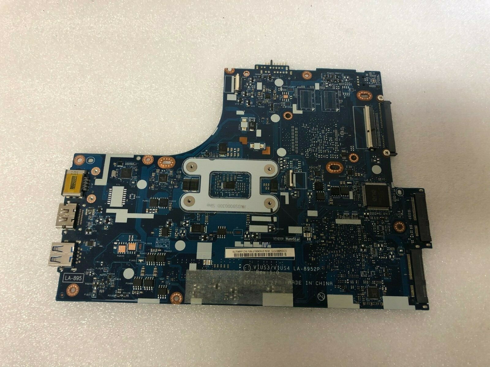 Lenovo IdeaPad S400 Laptop Motherboard 90002931 LA-8952P with Intel i3 3217U Processor product photo 2