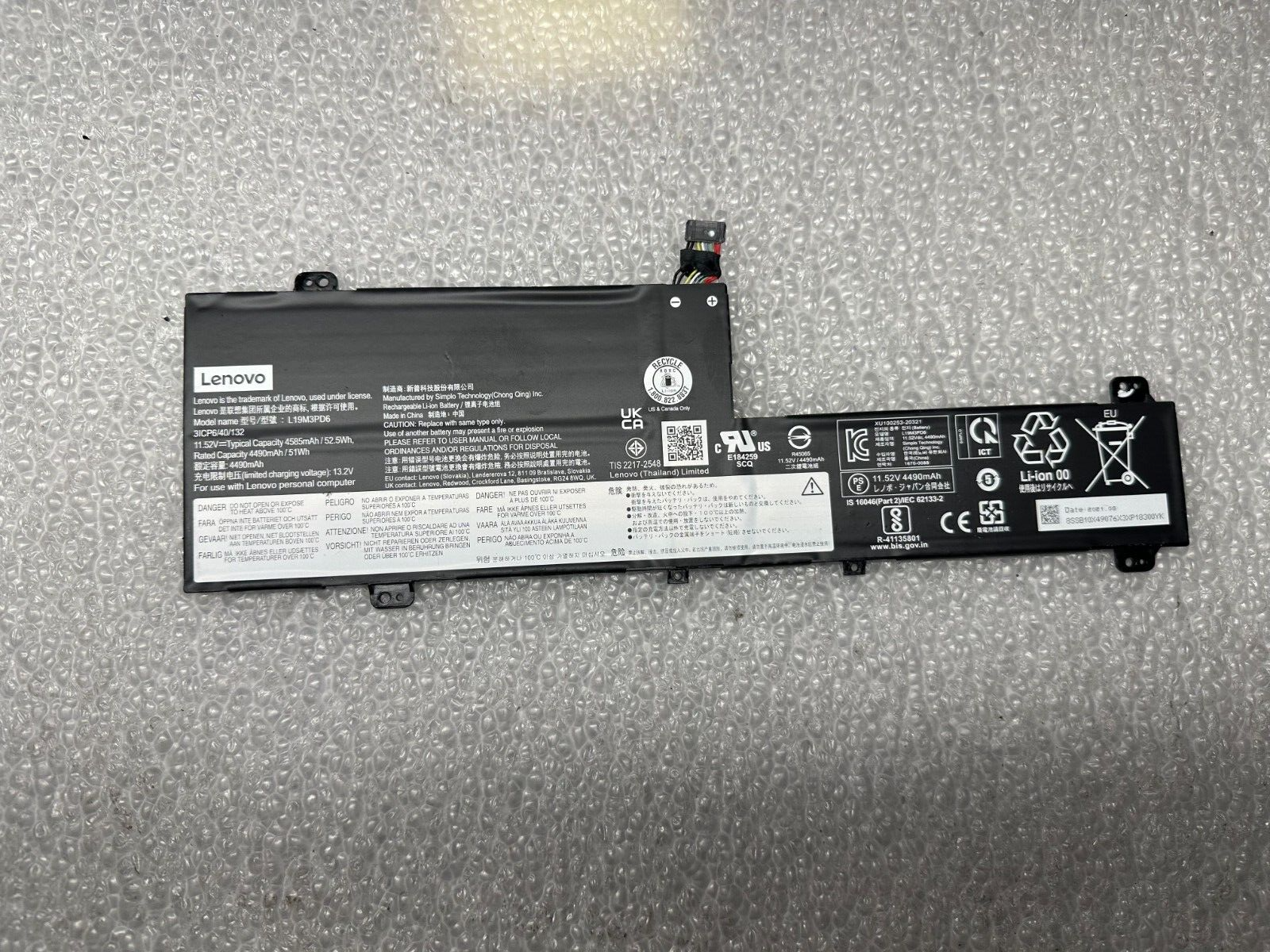 Lenovo Ideapad Flex 5 15ITL05 genuine original battery L19M3PD6 Laptop Battery product photo 1
