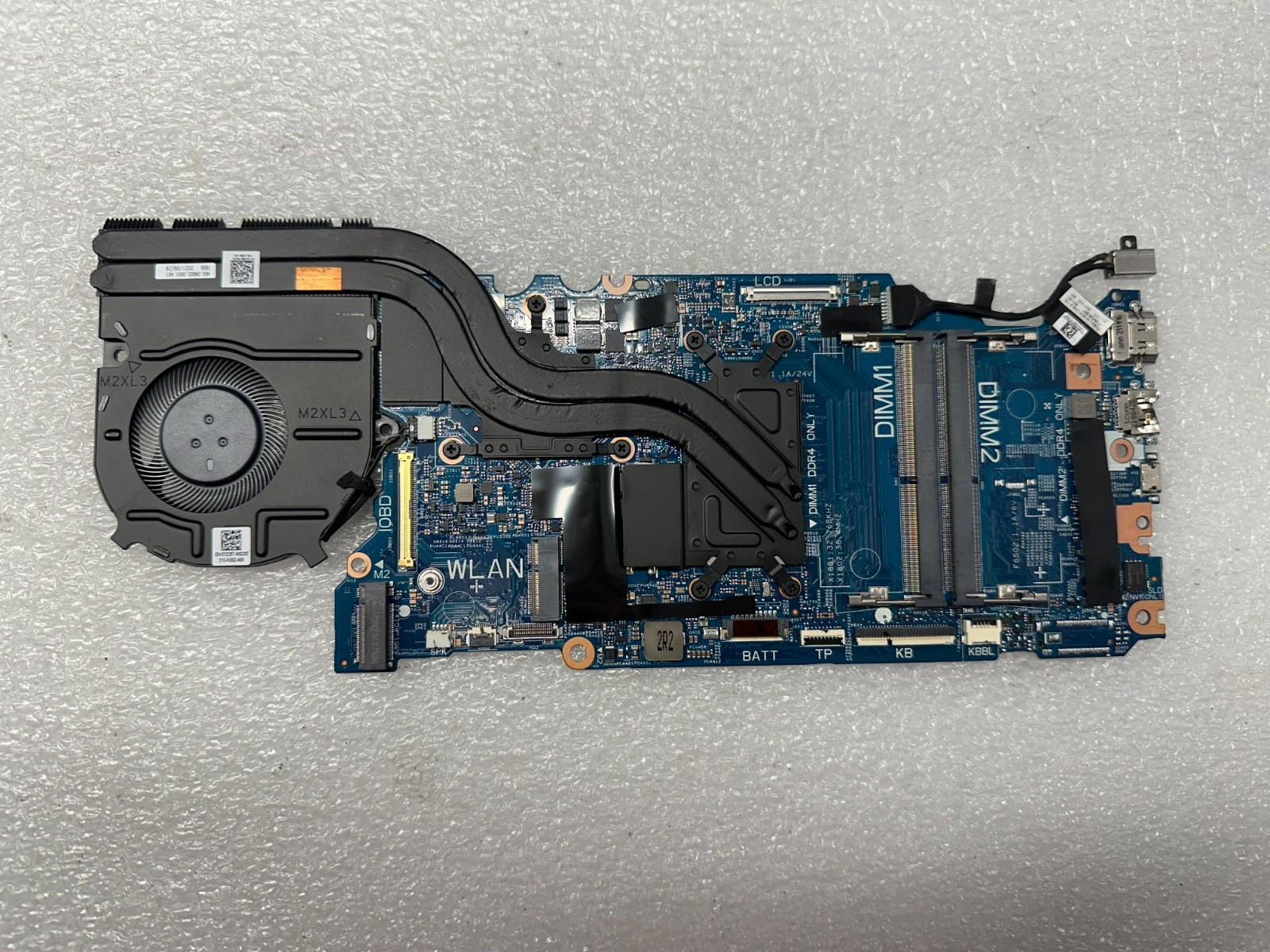 Dell Latitude 3520 i5-1135g7 Nvidia MX350 Motherboard J8KHM product photo 1