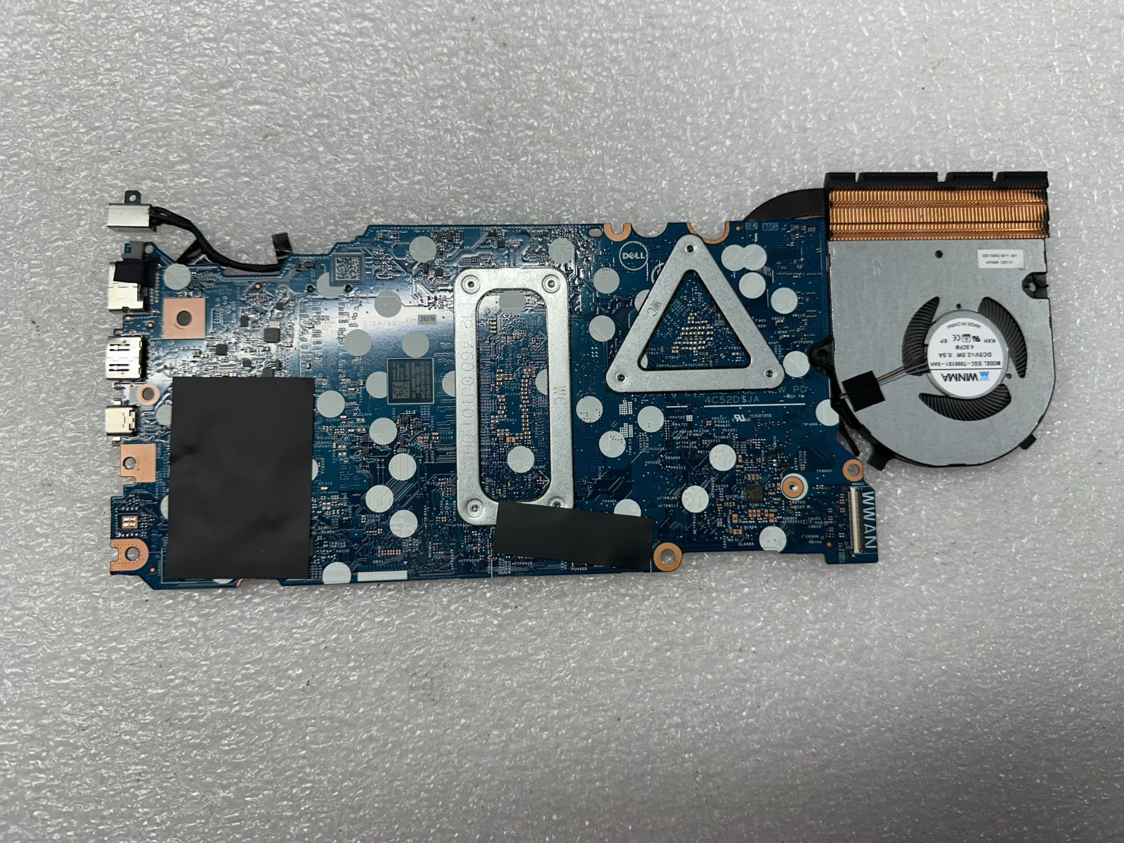 Dell Latitude 3520 i5-1135g7 Nvidia MX350 Motherboard J8KHM product photo 2
