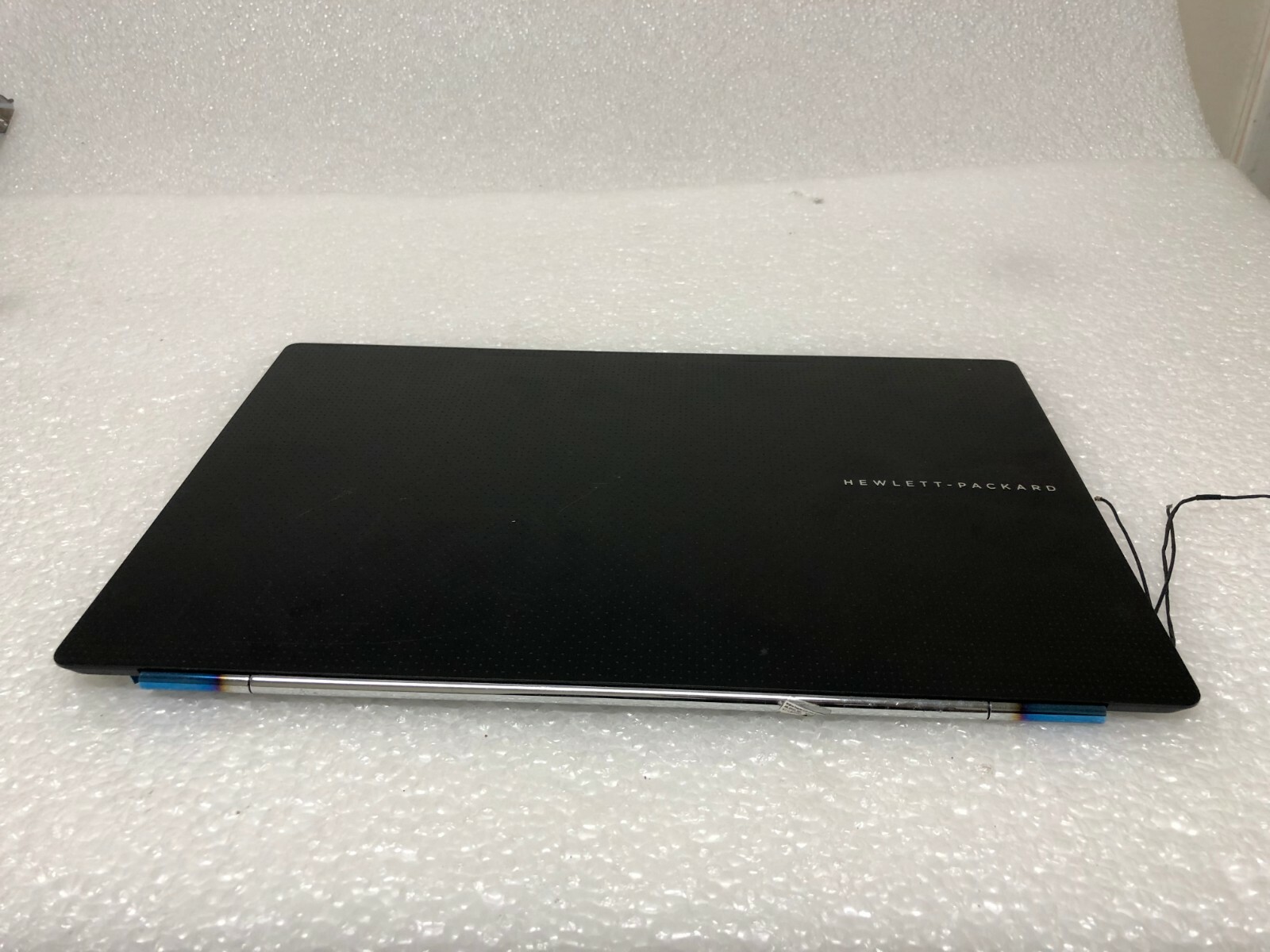 HP Omen 15 LCD Back Cover 15.6" 788597-001 + Hinges 8-48 LCD Hinge Set product photo 1