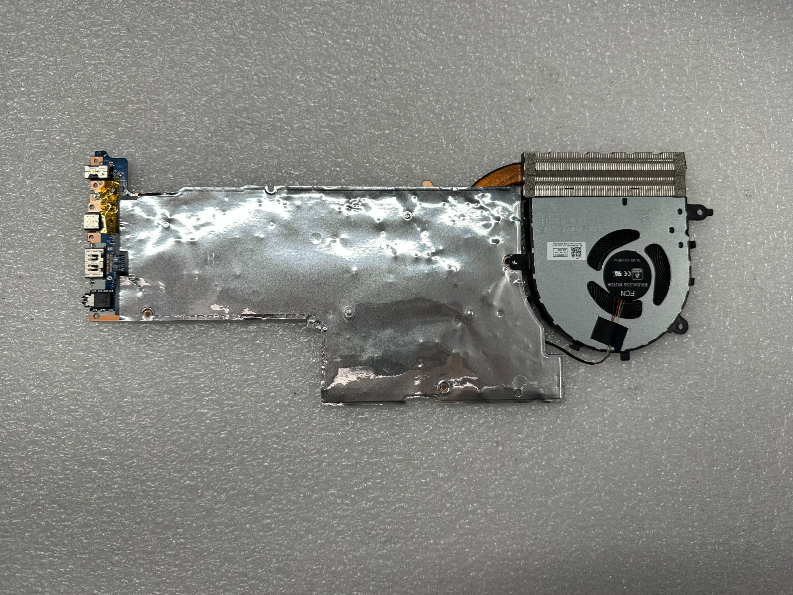 Lenovo Ideapad 5 15ITL05 i7-1165g7 Motherboard 5B20Z55037 product photo 2