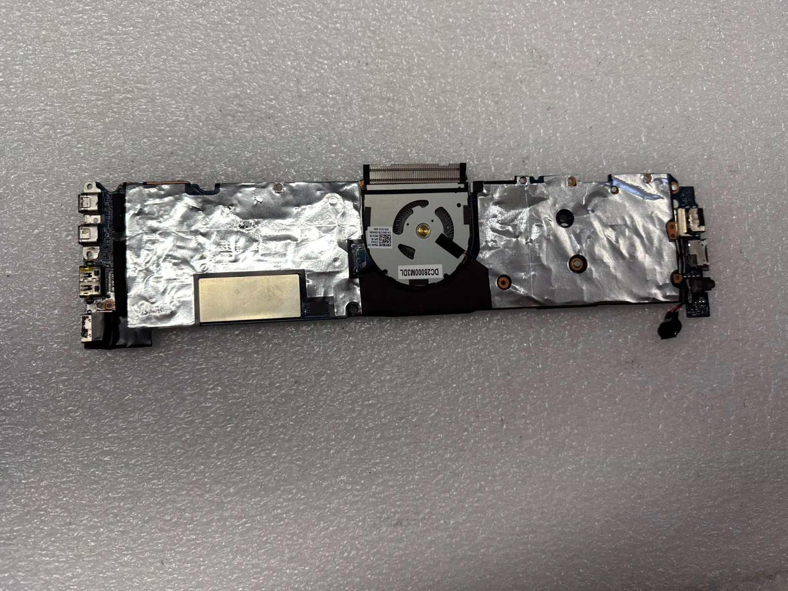 Dell Latitude 7400 2-in-1 Motherboard Intel i7-8665U 16GB LA-G441P R5P25 Processor product photo 2
