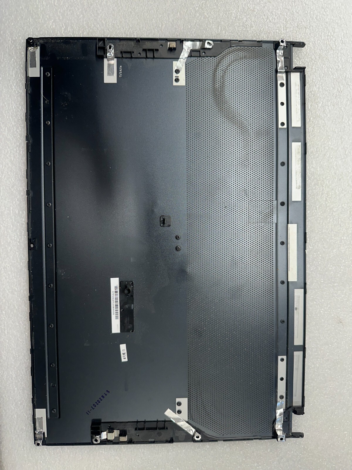 MSI Creator Z16 A11UET bottom base case cover enclosure door Bottom Base Cover 307-5G1D411-SE0 product photo 2
