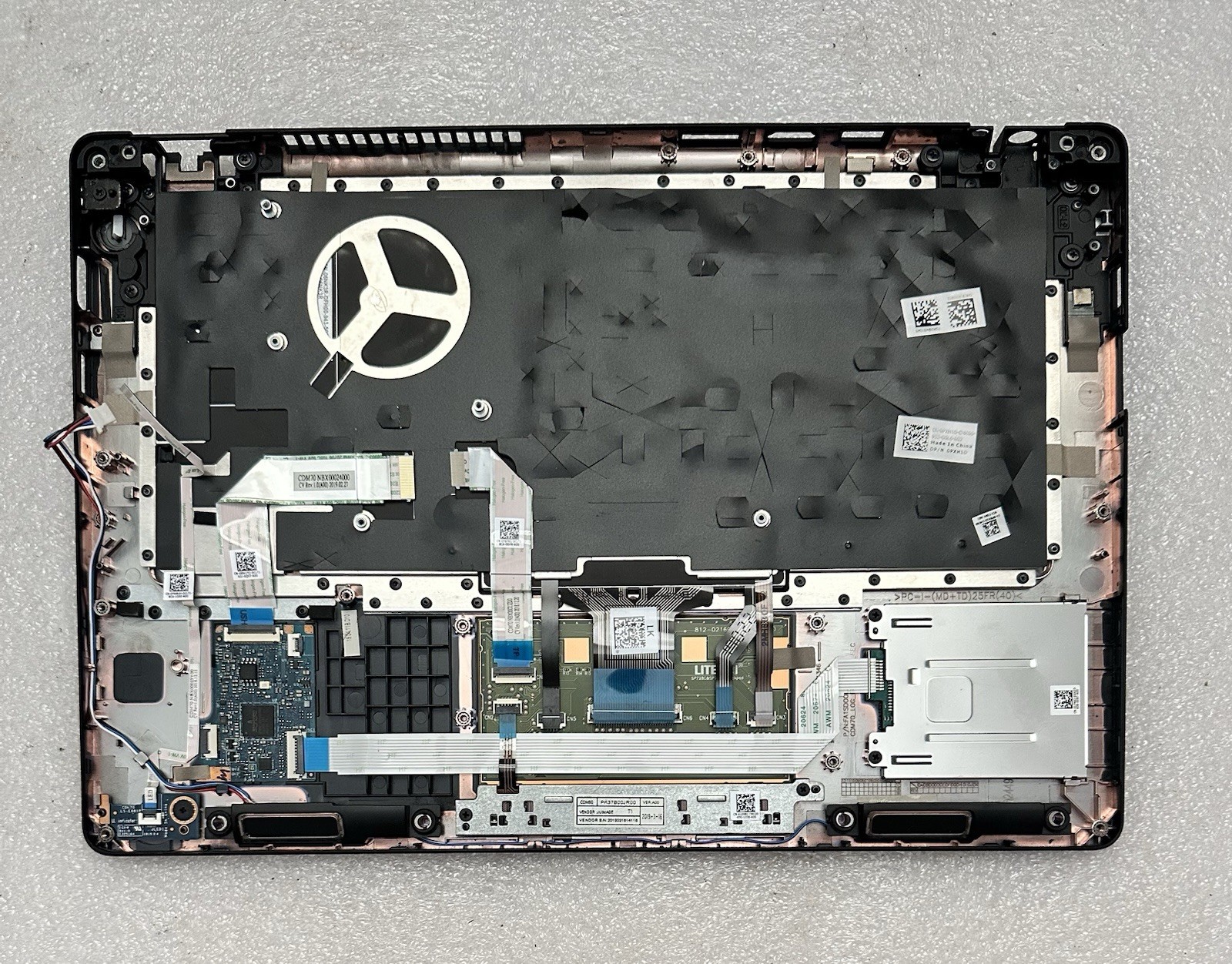 Dell Latitude 5490 14” Laptop Palmrest Keyboard, Touchpad, Black, A174S7 PXH1D Palmrest Keyboard Assembly product photo 2