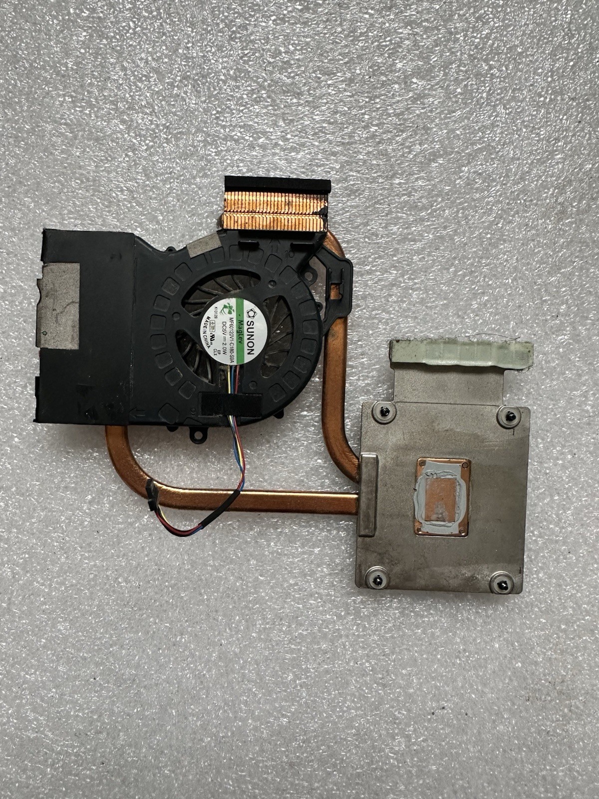 HP Pavilion DV6-6000 DV6-6121he Cooling Fan + Heatsink 641476-001 Processor product photo 2