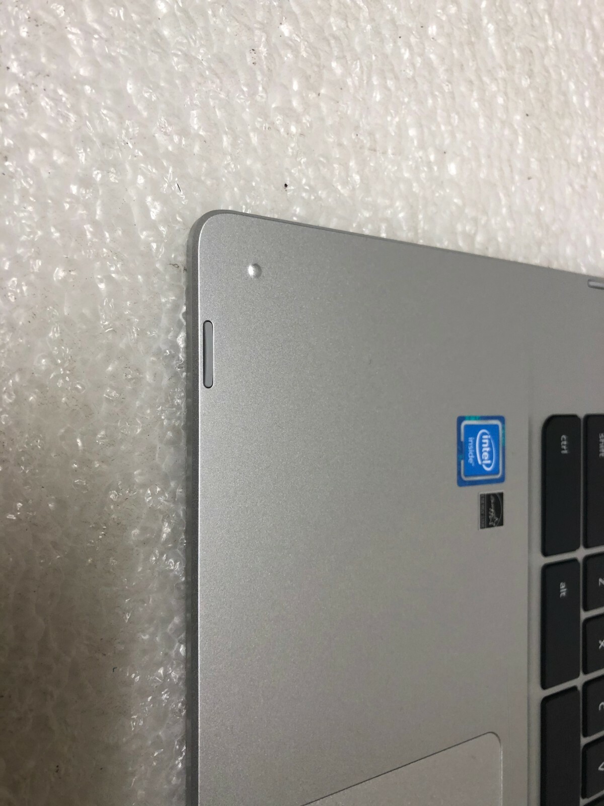 Asus C523N C523NA palmrest touch pad keyboard top cover screw bumps on palm Palmrest Keyboard Assembly 90NX01R1-R31UI0 product photo 4