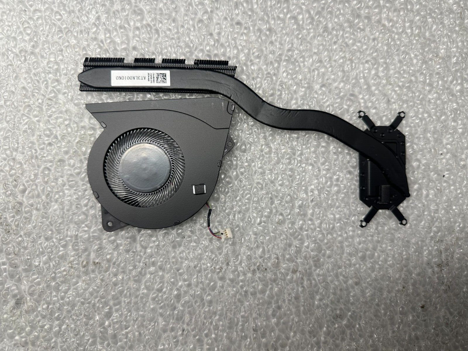 Dell Inspiron 3520 heat sink cooling fan 8V0RC RFF51 Processor product photo 1