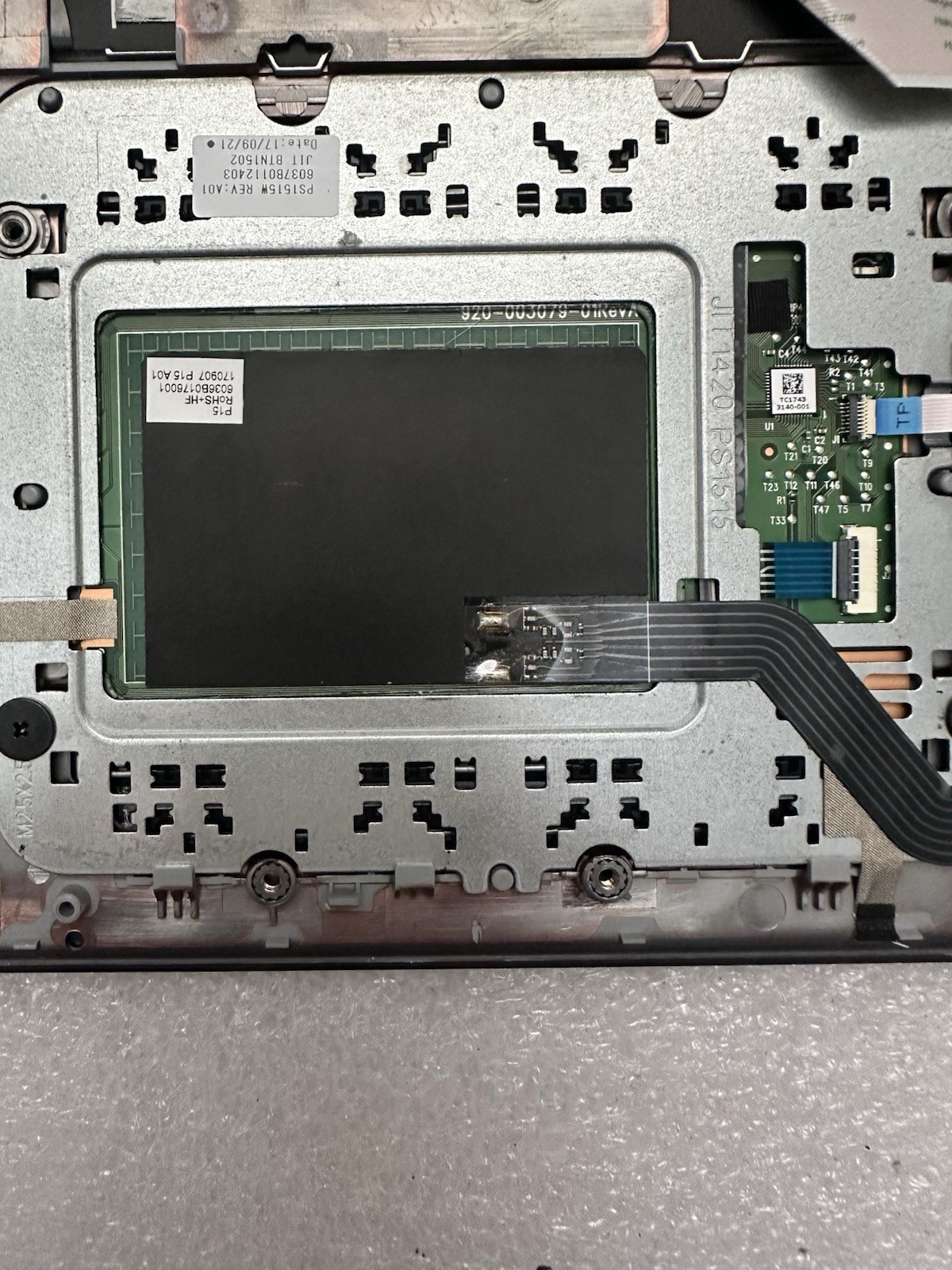 HP ZBook 15U G3 Palmrest Touchpad Fingerprint Reader Keyboard 821155-001, *READ* Palmrest Keyboard Assembly product photo 5