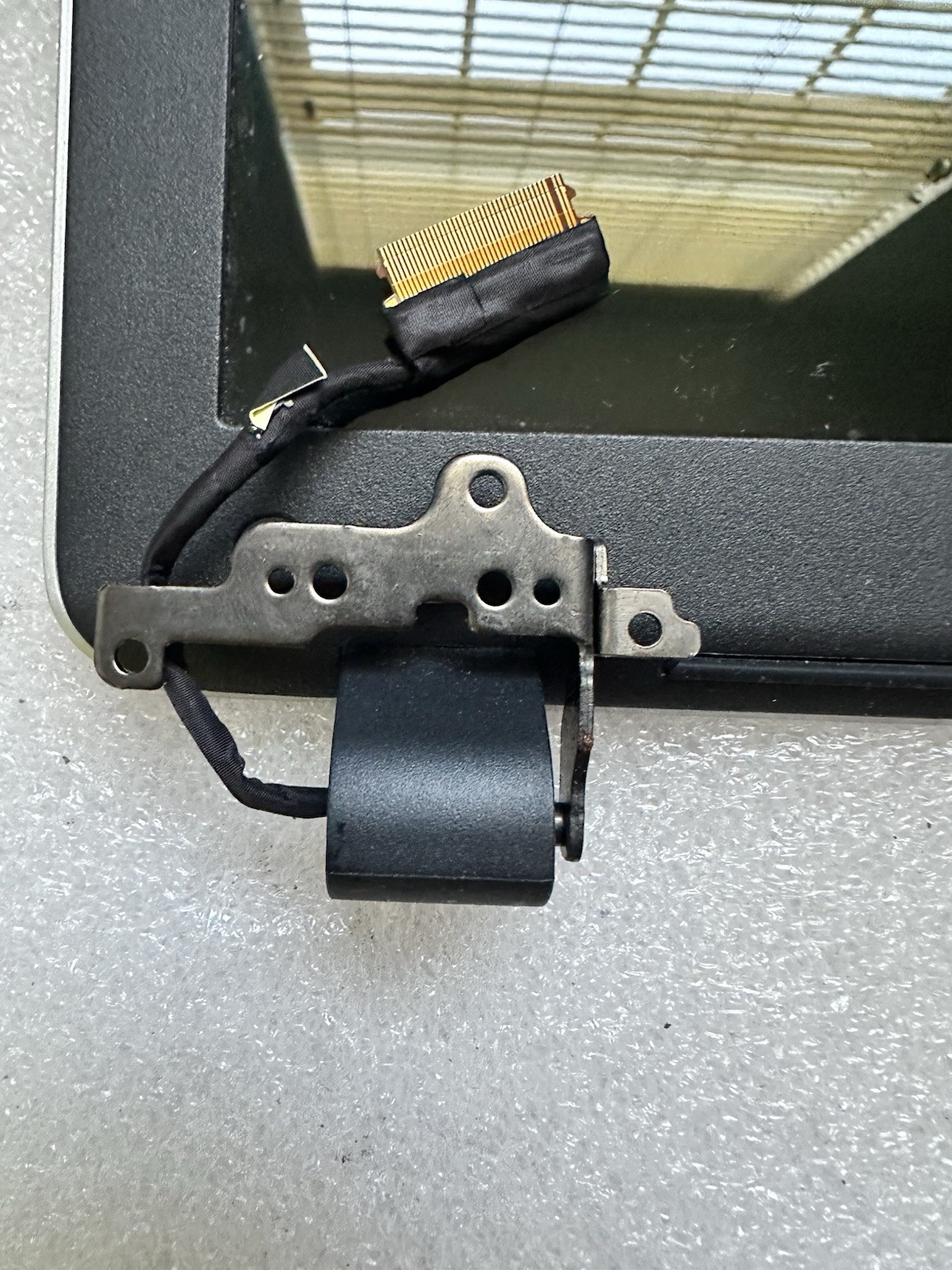 HP Pavilion 15t-p000 15.6" Glossy Complete LCD Screen Assembly Silver, *READ* product photo 2