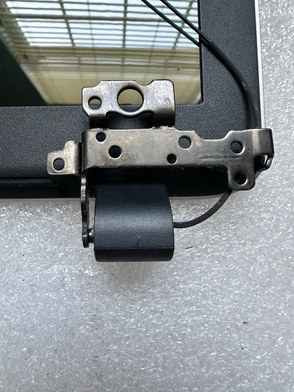 HP Pavilion 15t-p000 15.6" Glossy Complete LCD Screen Assembly Silver, *READ* product photo 3