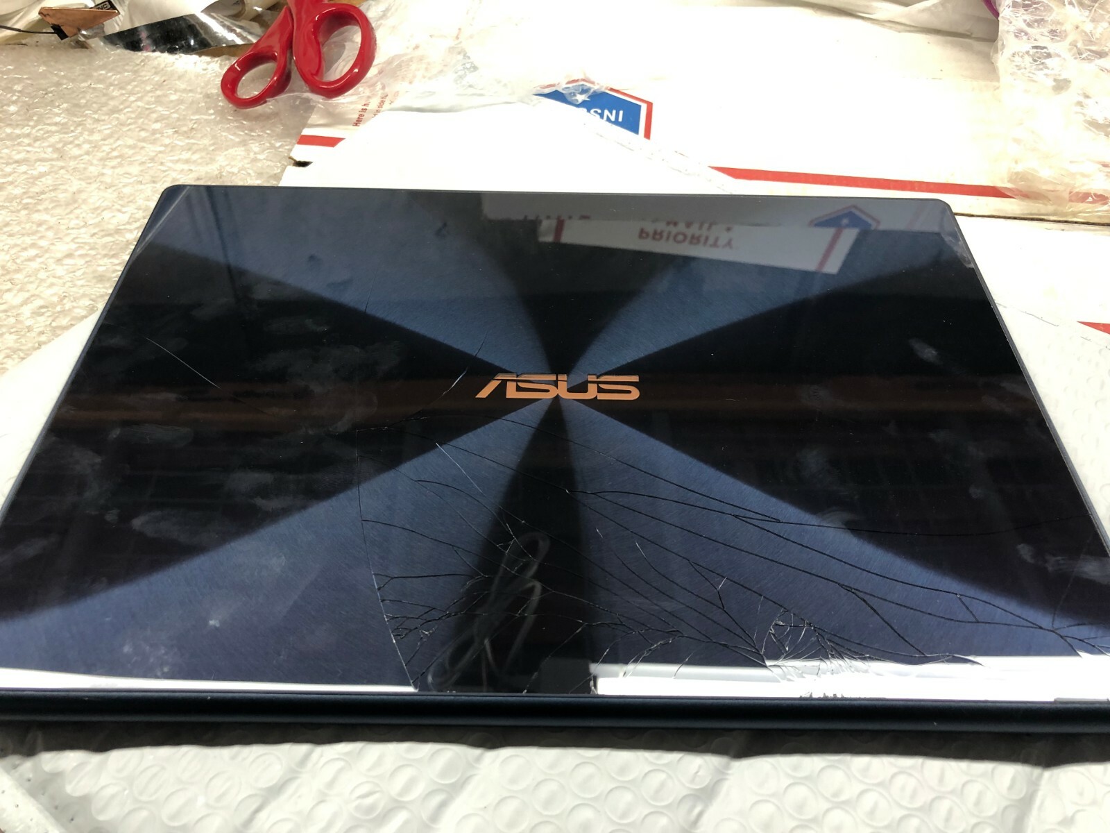 Asus UX302LA-1A 13.3" FHD Complete Touch Screen Assembly 6-62 LCD Screen Assembly 1811013301000 product photo 2