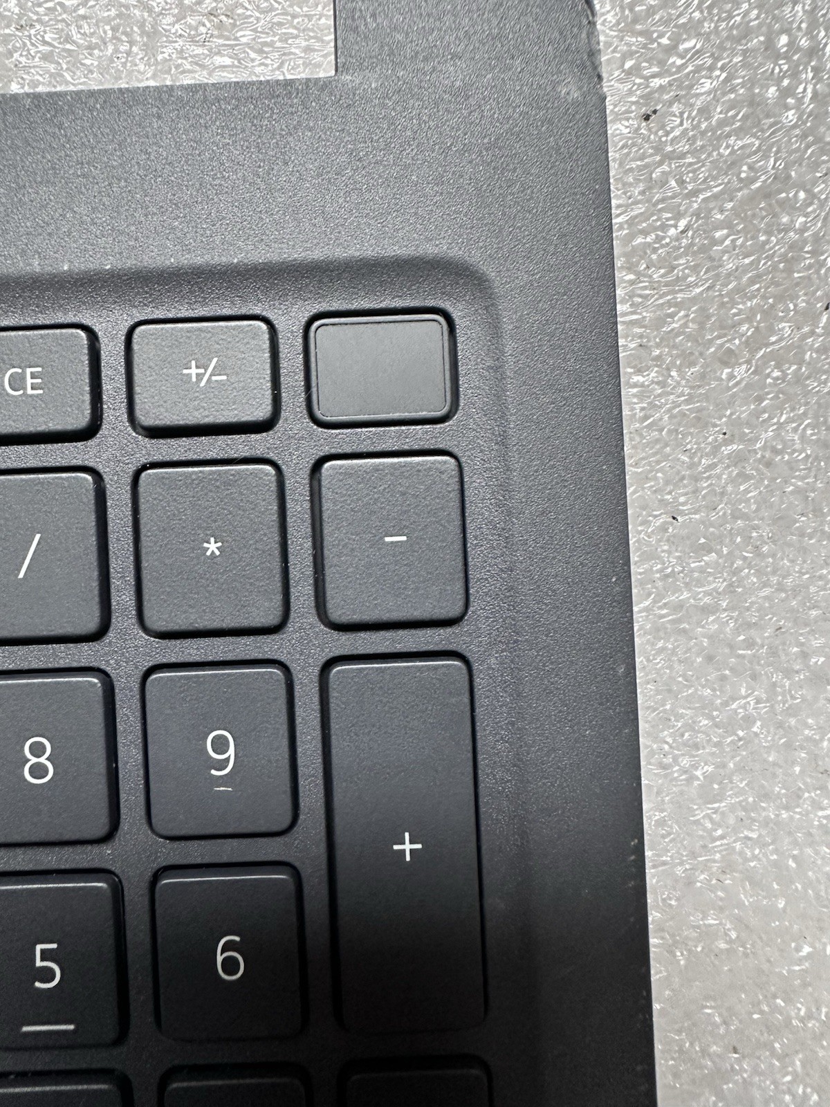Dell Latitude 3510 Palmrest Touchpad Keyboard w/Fingerprint Power Button, *READ* Palmrest Keyboard Assembly F3XW3 product photo 3