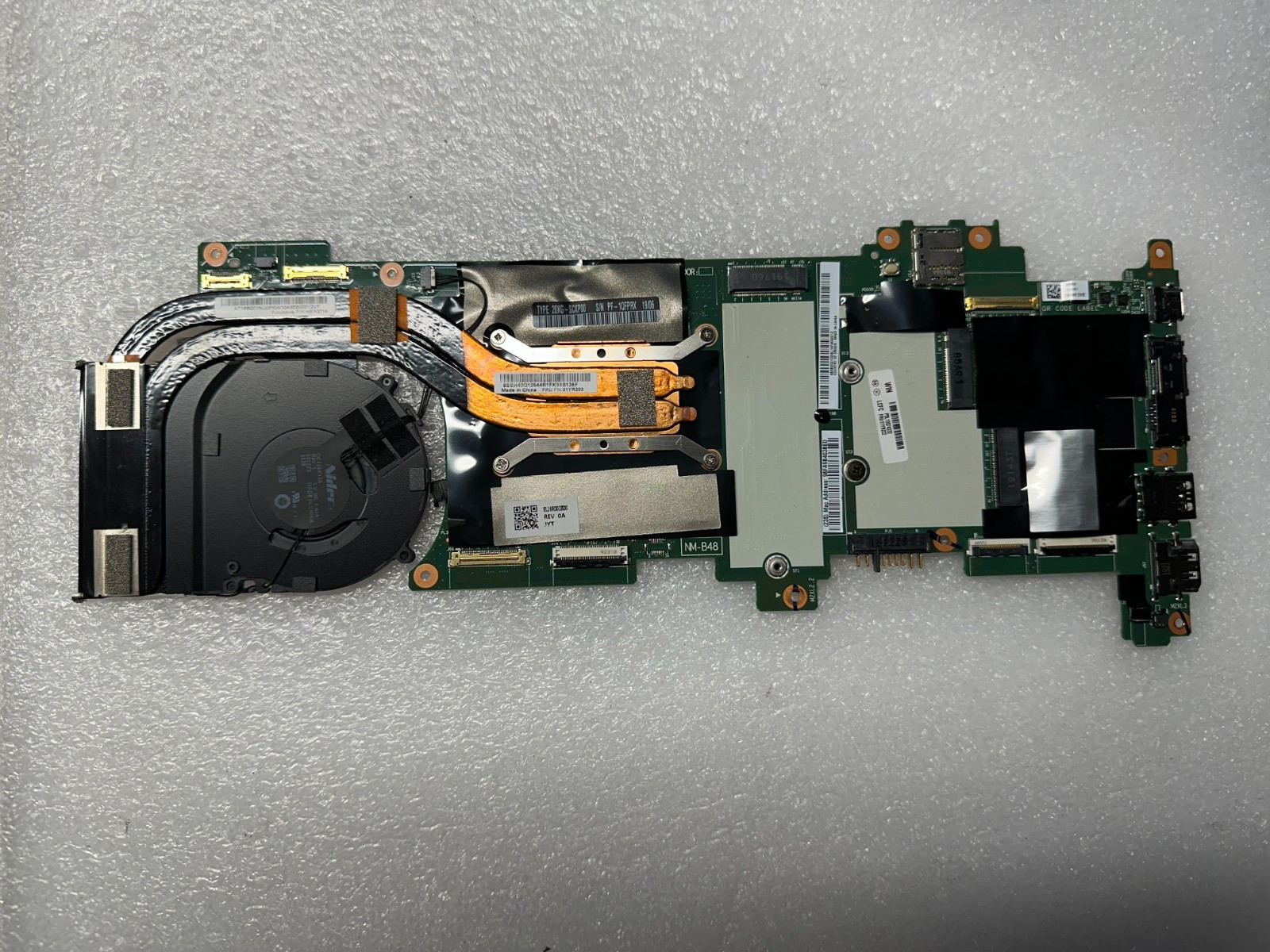 Lenovo Thinkpad X1 Carbon Gen 6 i5-7300u Motherboard 01YR222 product photo 1