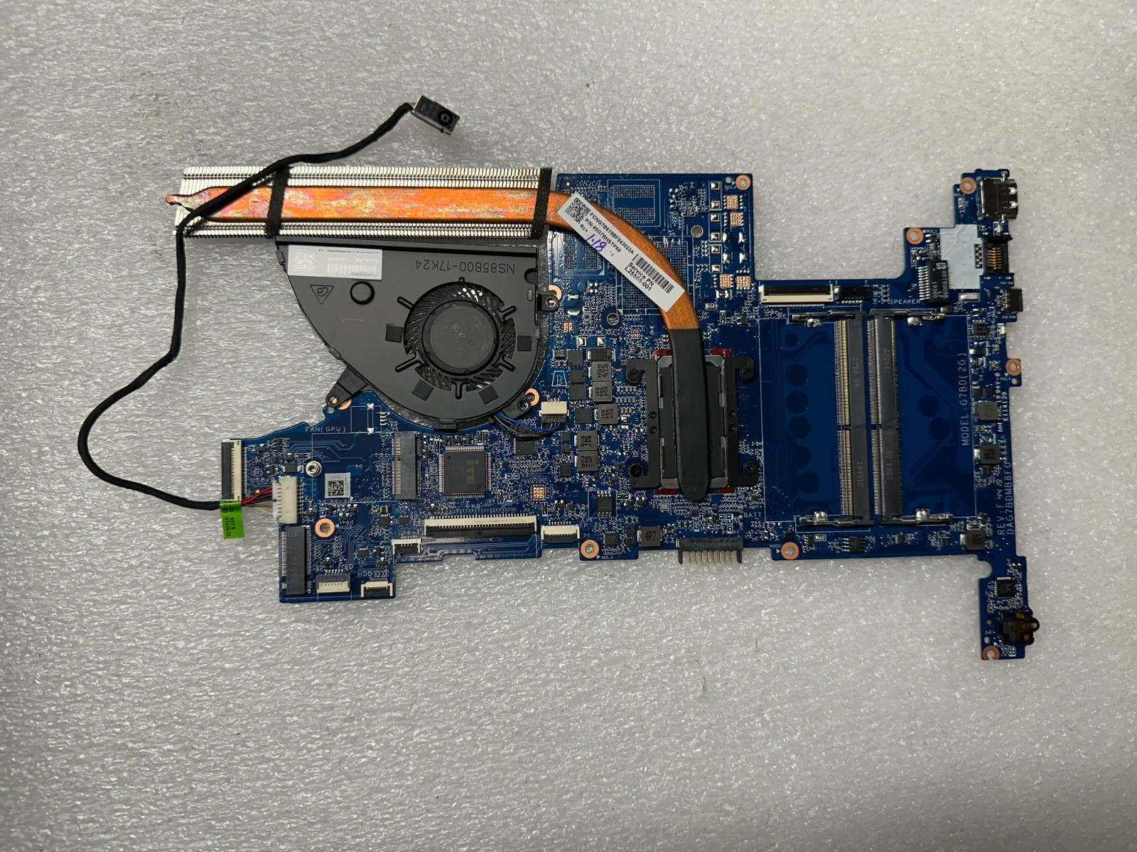 HP 15T-CS200 i7-8565U Motherboard L50262-601 product photo 1