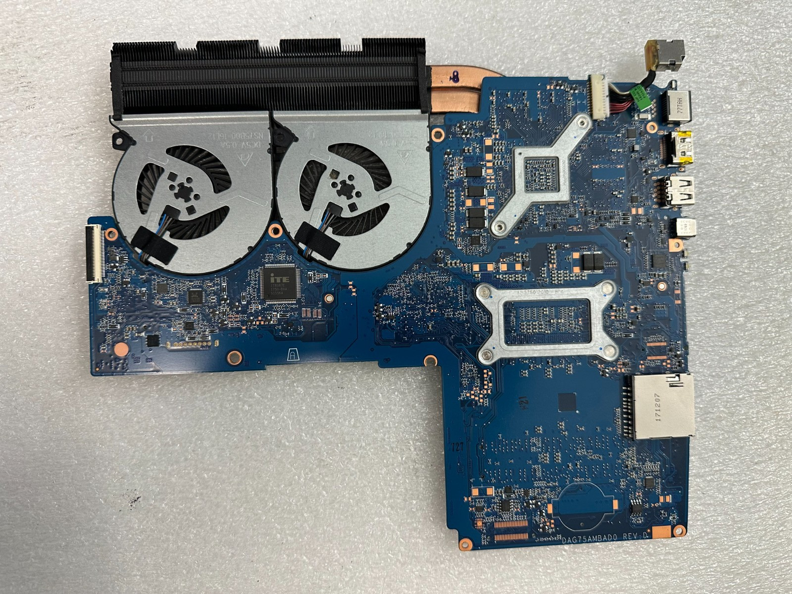 HP 15t-cb000 i5-7300HQ Motherboard 926306-601 product photo 2