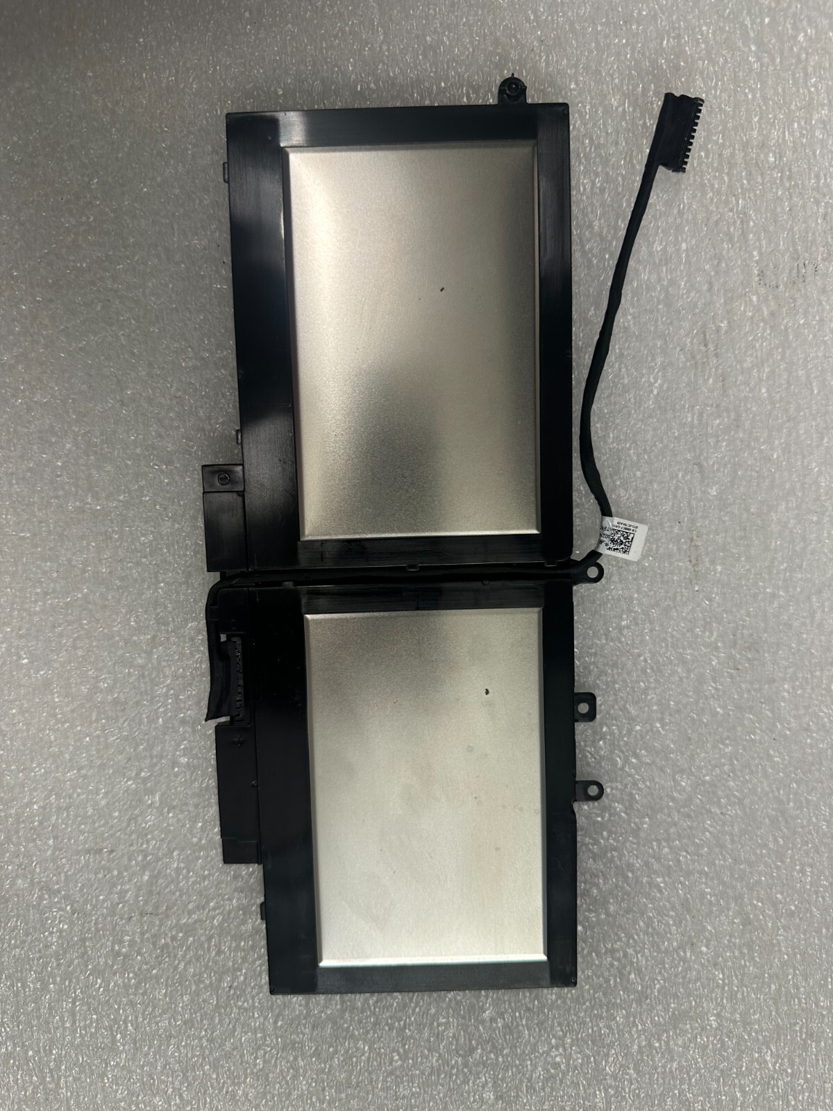 Dell Latitude 5590 genuine original battery MT31P KCM82 -Excellent in Dell bios Laptop Battery product photo 2