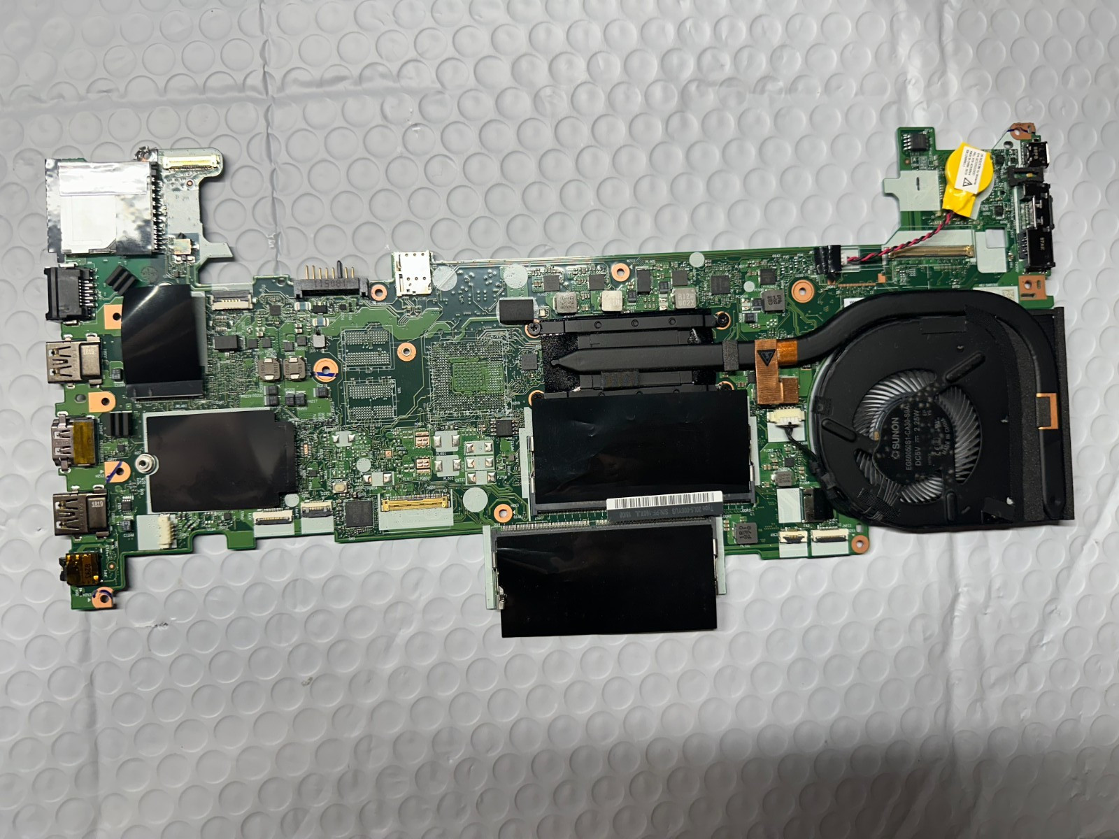 Lenovo Thinkpad T480 i5-8250u Motherboard 01YR328 product photo 1