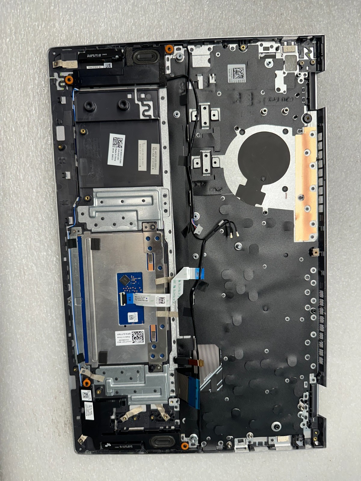 Dell Inspiron 5505 palmrest touch pad keyboard 6xcc3 Palmrest Keyboard Assembly product photo 2