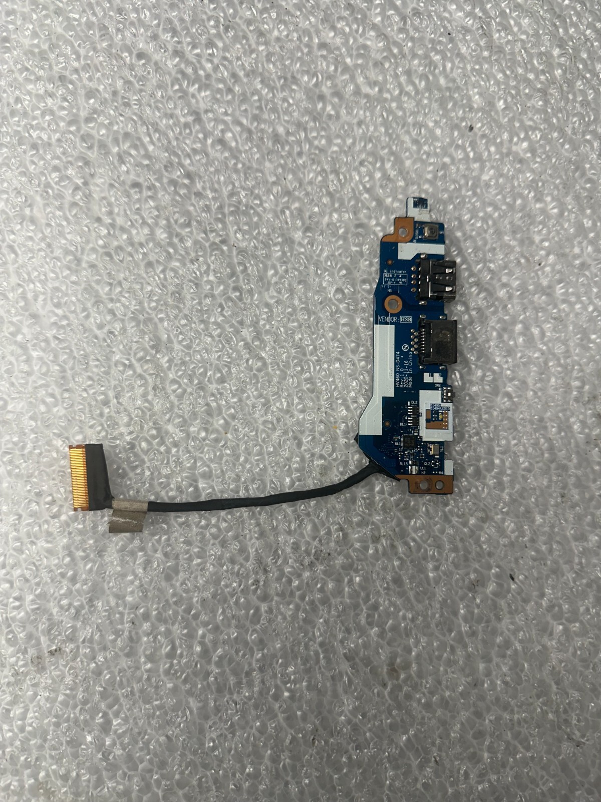 Lenovo V14 G2-ITL 82ka power button usb board Power Button Board product photo 2