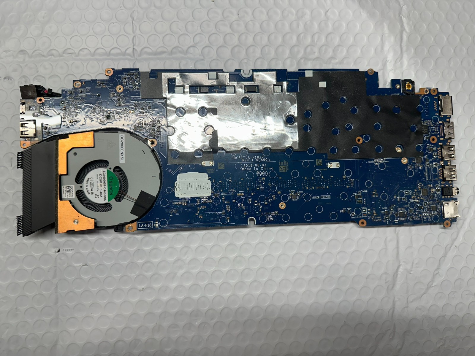 Dell Latitude 5501 i5-9400H Motherboard D9D89 product photo 2
