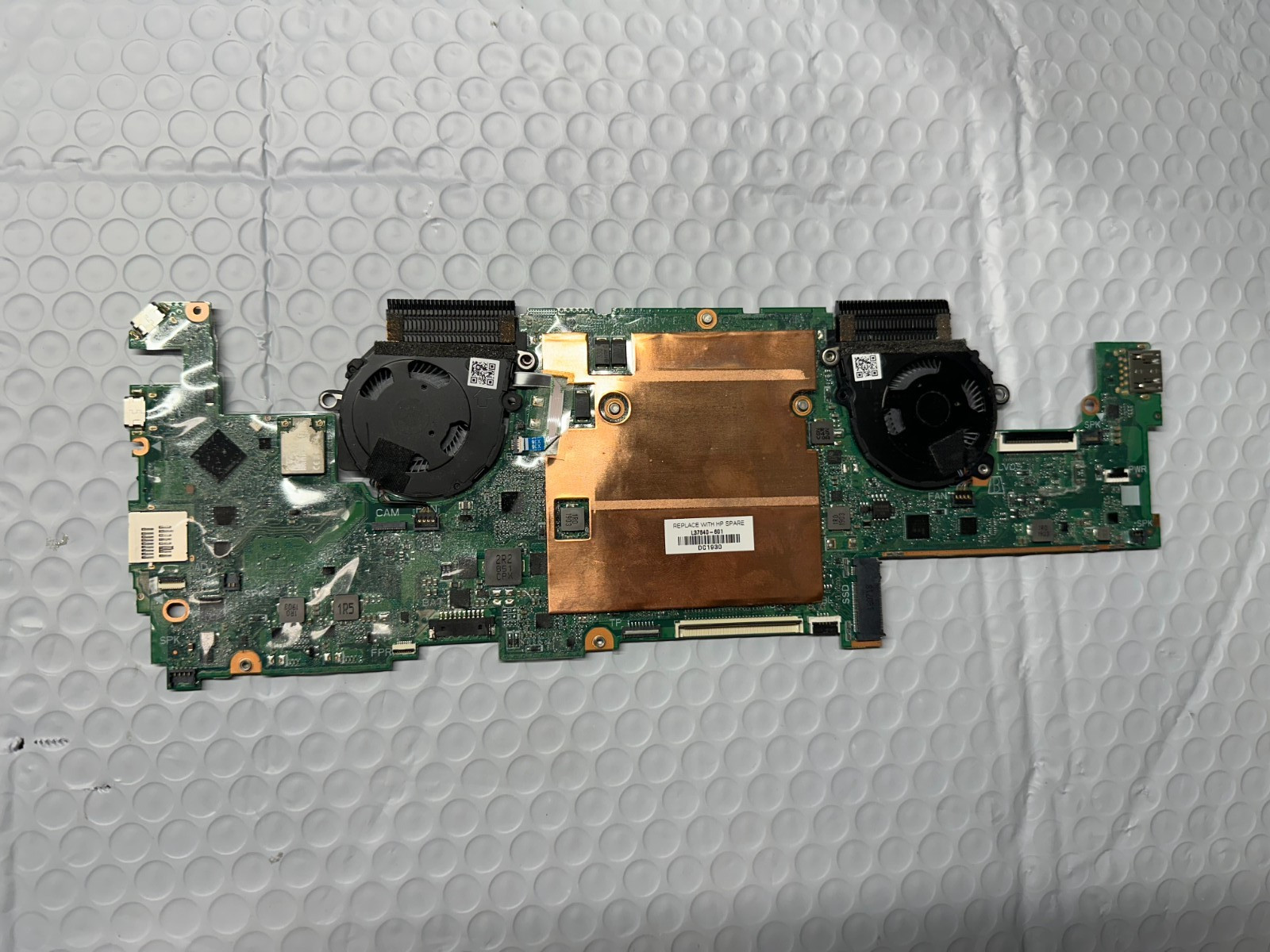 HP Spectre x360 13-ap0013dx i7-8565u Motherboard L37640-601 product photo 1