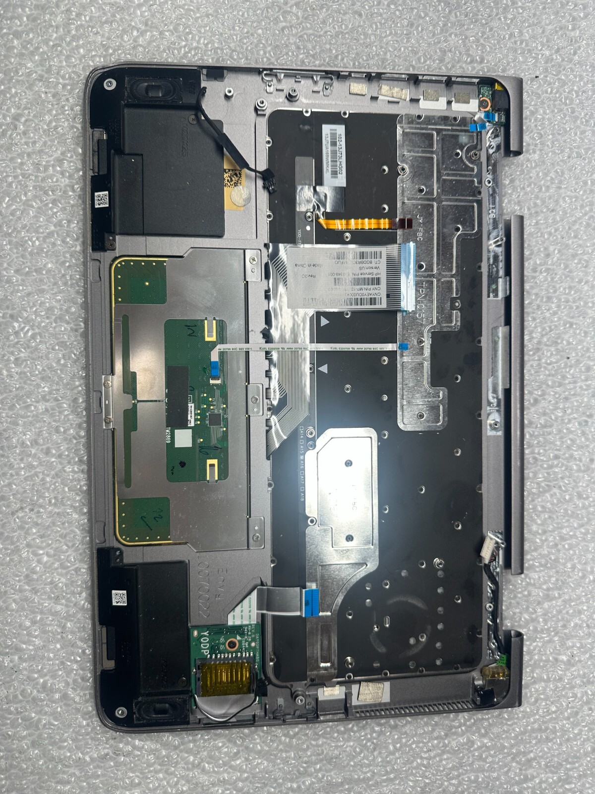 HP 13-y023cl palmrest touch pad keyboard 906719-001 Palmrest Keyboard Assembly product photo 2