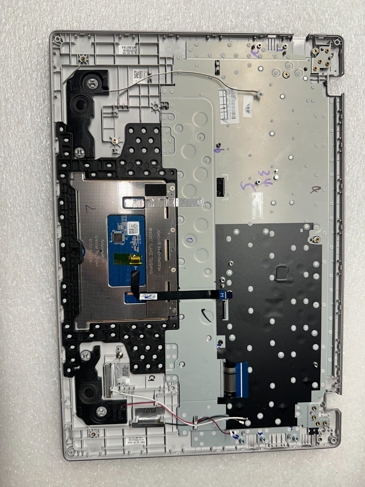 Samsung XE350XBA palmrest touchpad keyboard BA98-01914A Palmrest Keyboard Assembly product photo 2