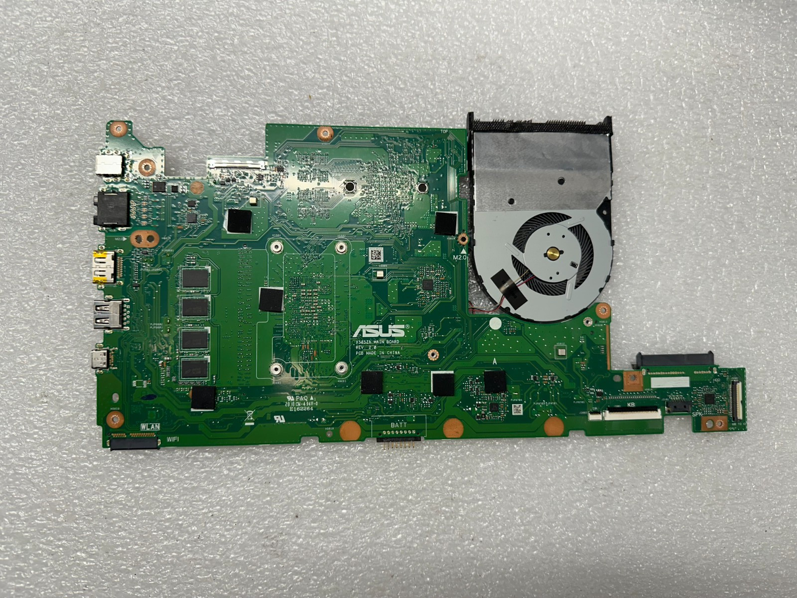 ASUS VivoBook F505Z F505ZA 15.6 AMD Ryzen 5 2500u Radeon 8gb Motherboard Processor product photo 2