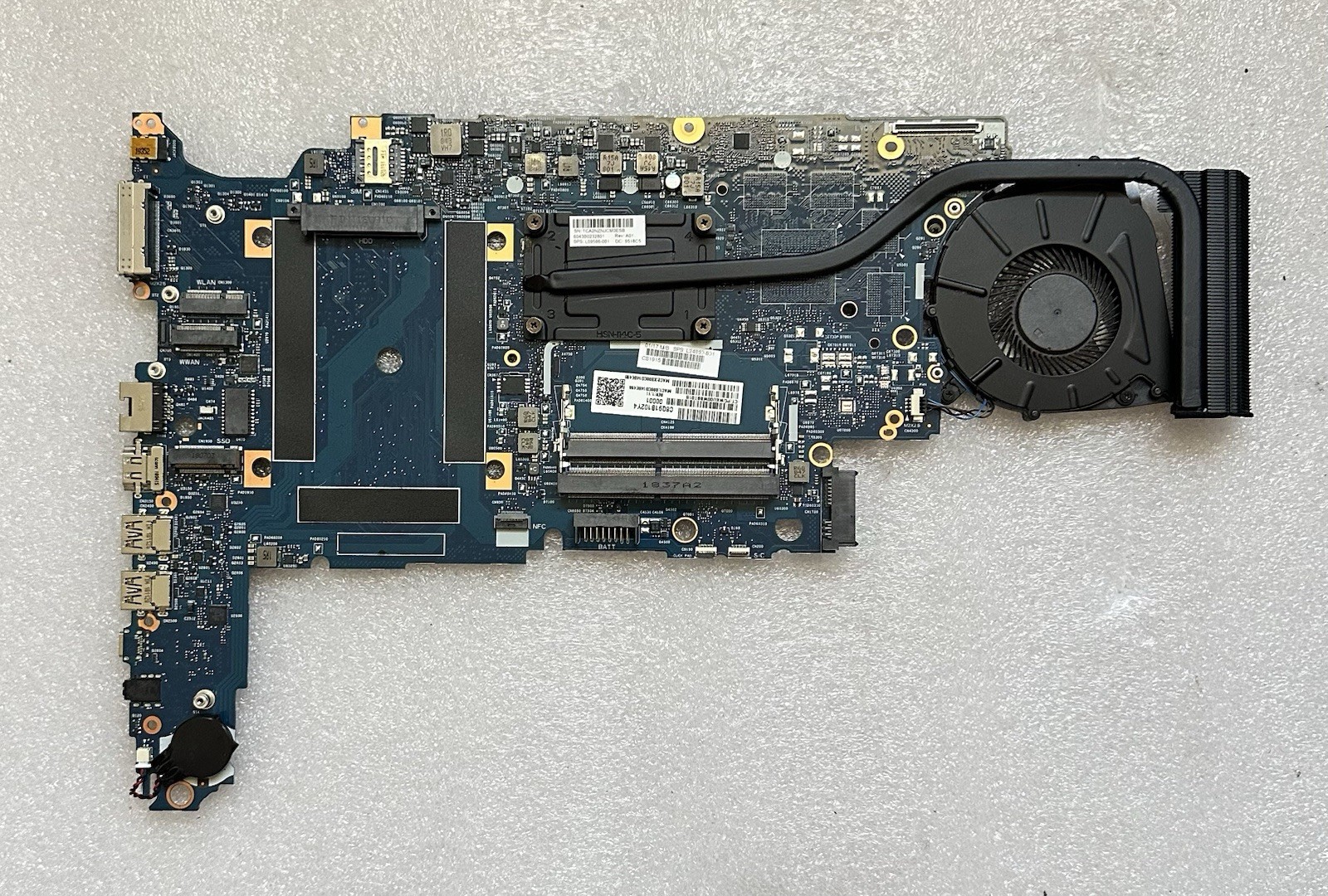 HP ProBook 650 G4 Core i5-8250U 1.60 GHz DDR4 Motherboard L24850-601 product photo 1