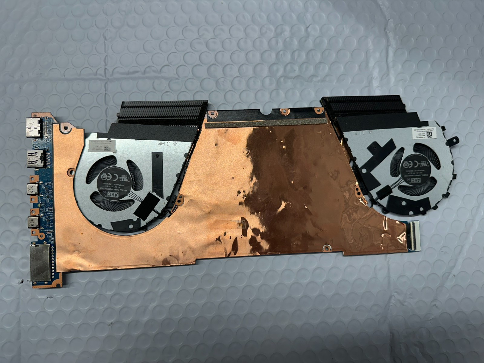 Lenovo Yoga 7 16IAH7 16" i7-12700H Motherboard 5B21H78112 product photo 2