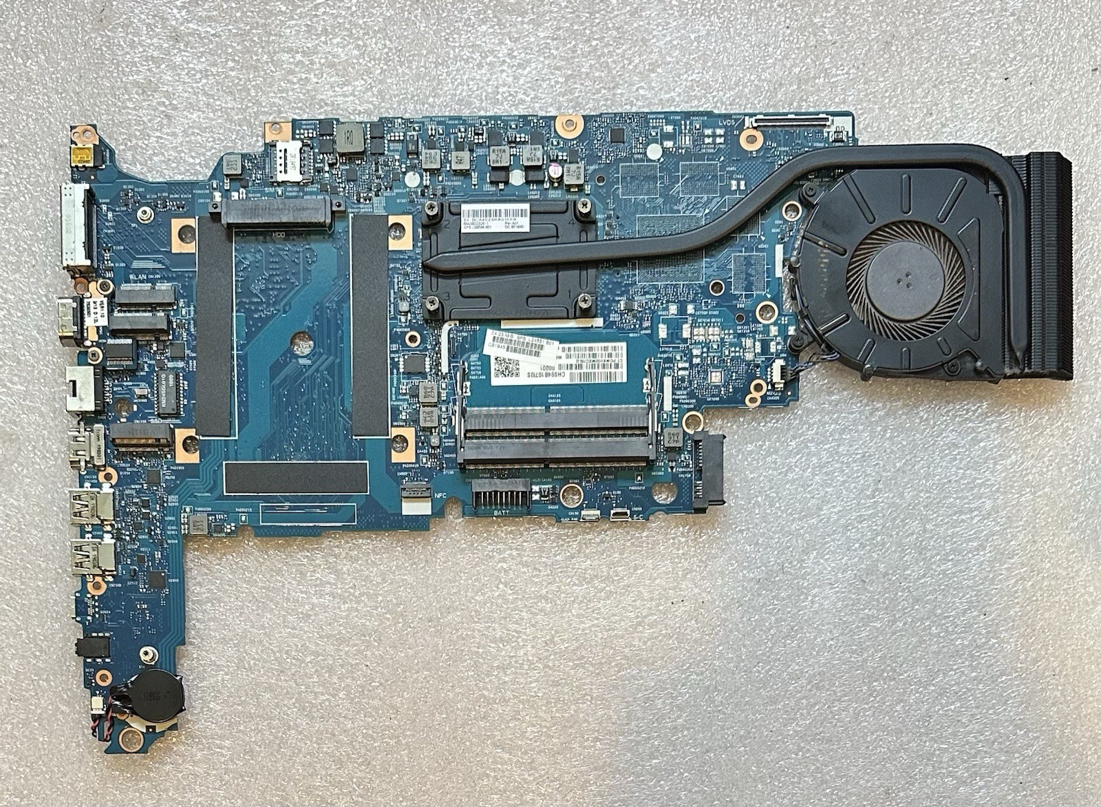 HP ProBook 650 G4 Intel Core i5-8350U 1.70 GHz Motherboard L24851-601 Heatsink Cooling Fan and Heatsink product photo 1