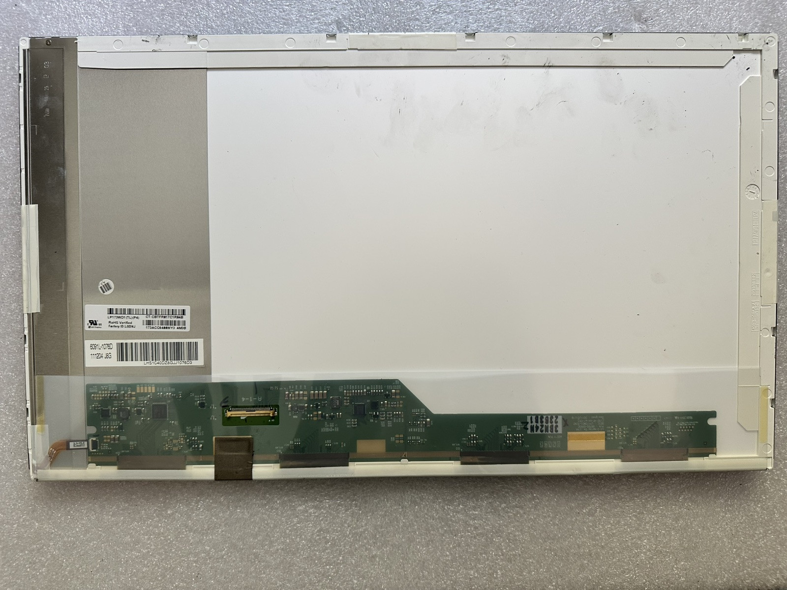 LG Display LP173WD1 (TL)(P4) Matte 17.3" LCD Laptop Screen Panel, Mark on screen product photo 4