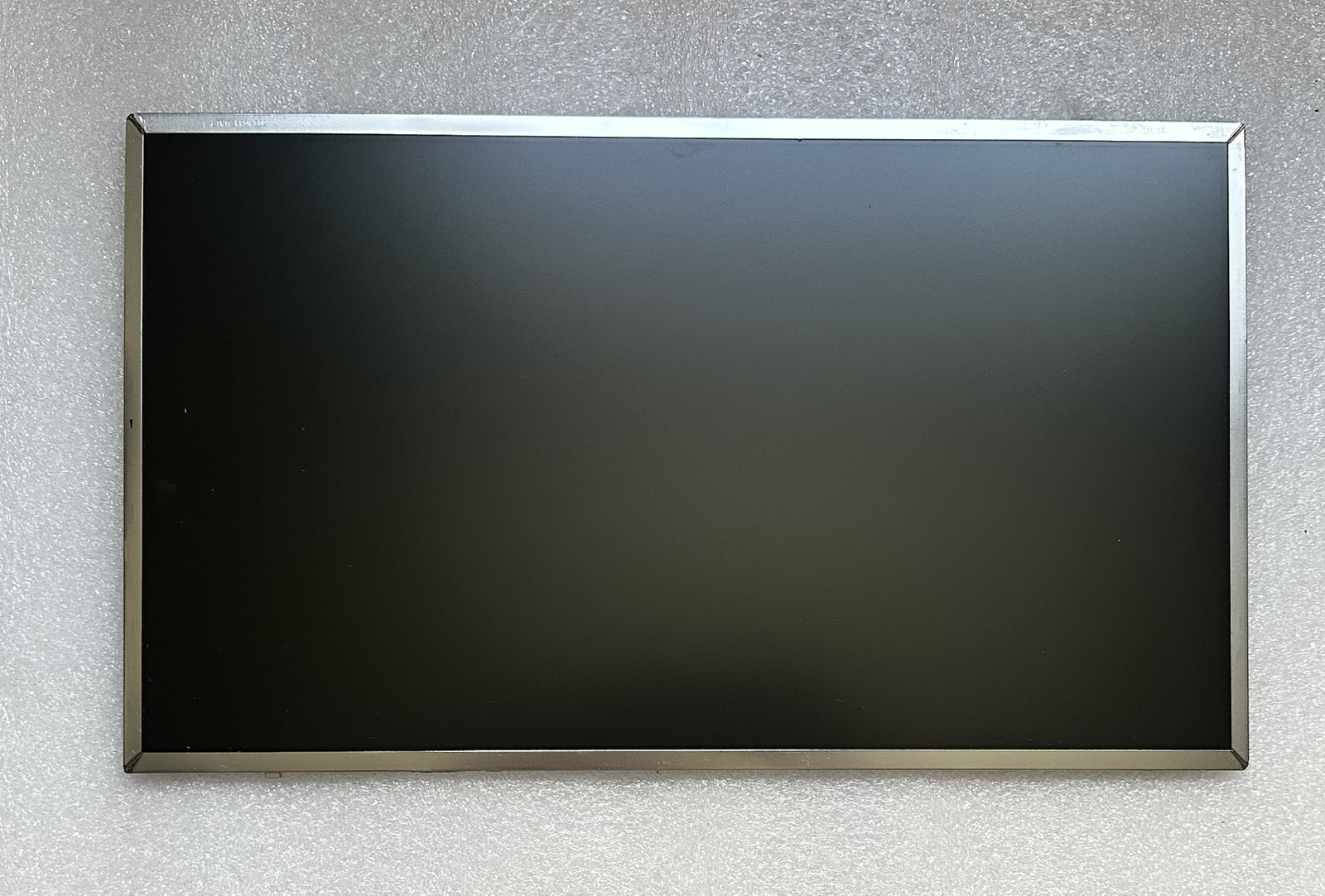 Samsung 17.3" Laptop Screen Display Panel LTN173KT03 -301 Matte product photo 1