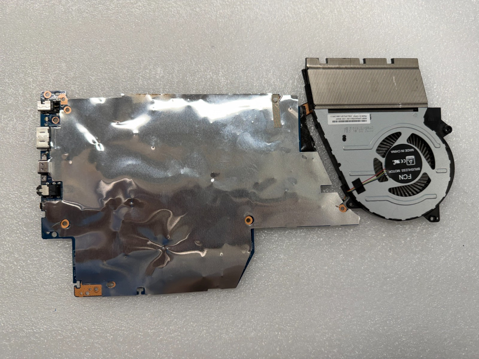 Lenovo Ideapad Flex 5 15ITL05 i5-1135g7 Motherboard 5B21B37517 product photo 2